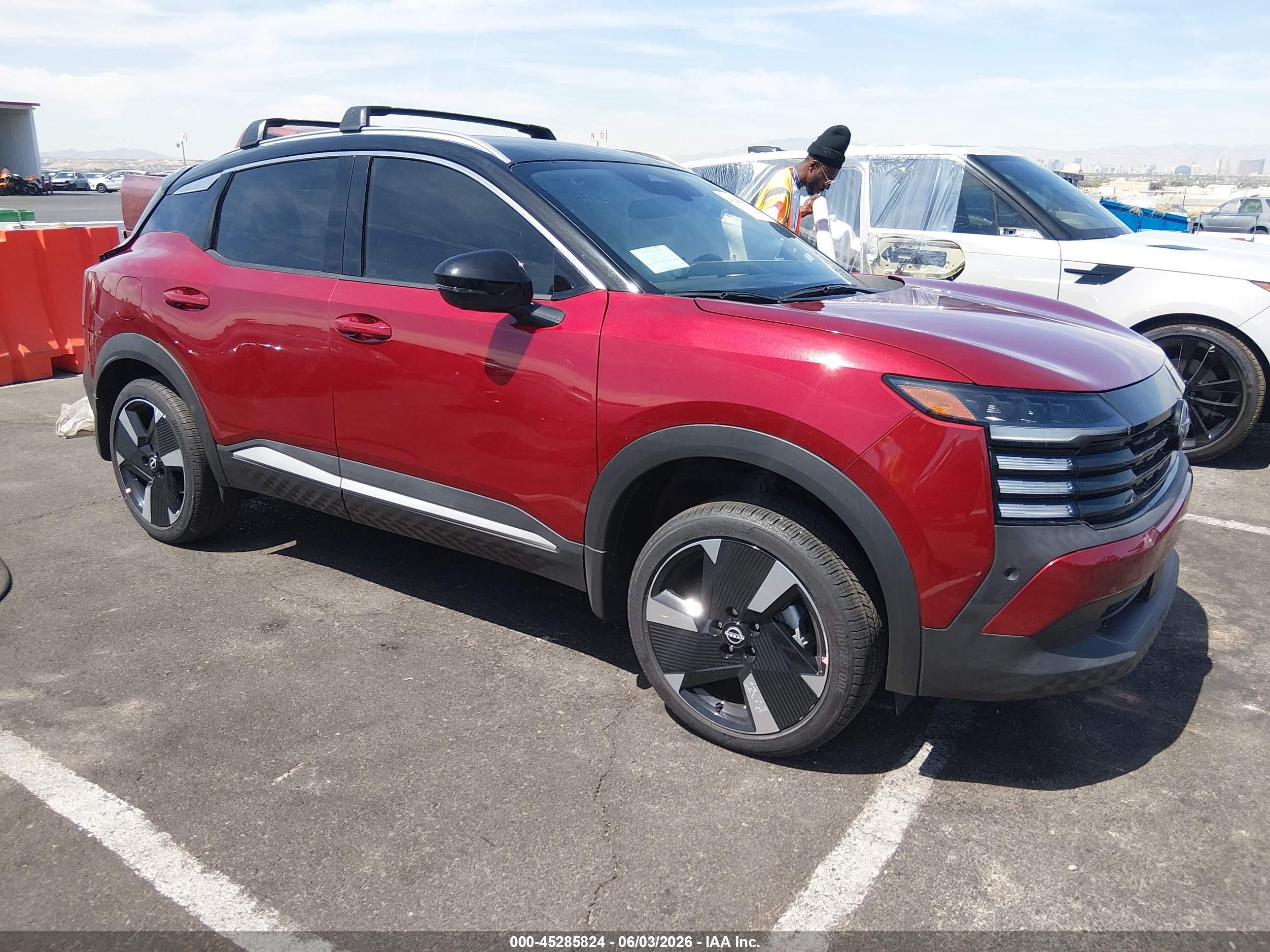 2025 Nissan Kicks SR, VIN 3N8AP6DAXSL407260 — Rear end