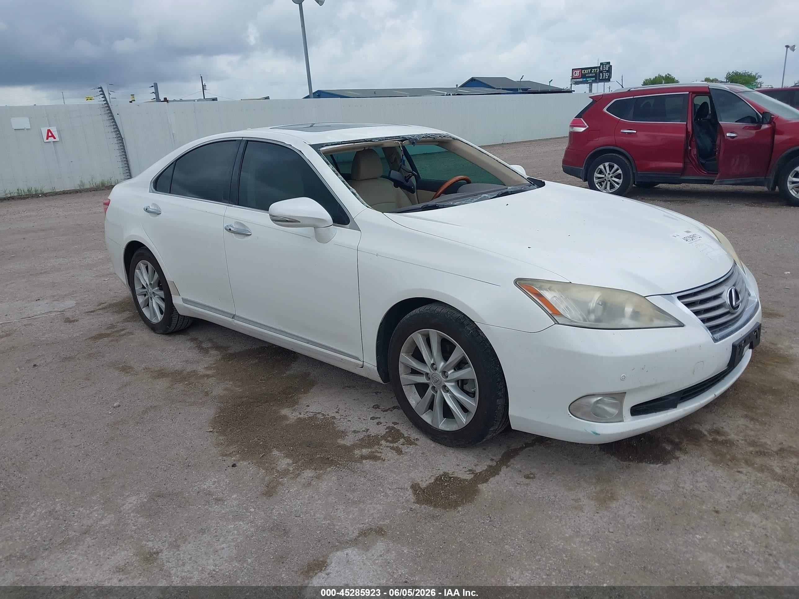 2012 Lexus ES 330, VIN JTHBK1EG1C2489188 — Storm