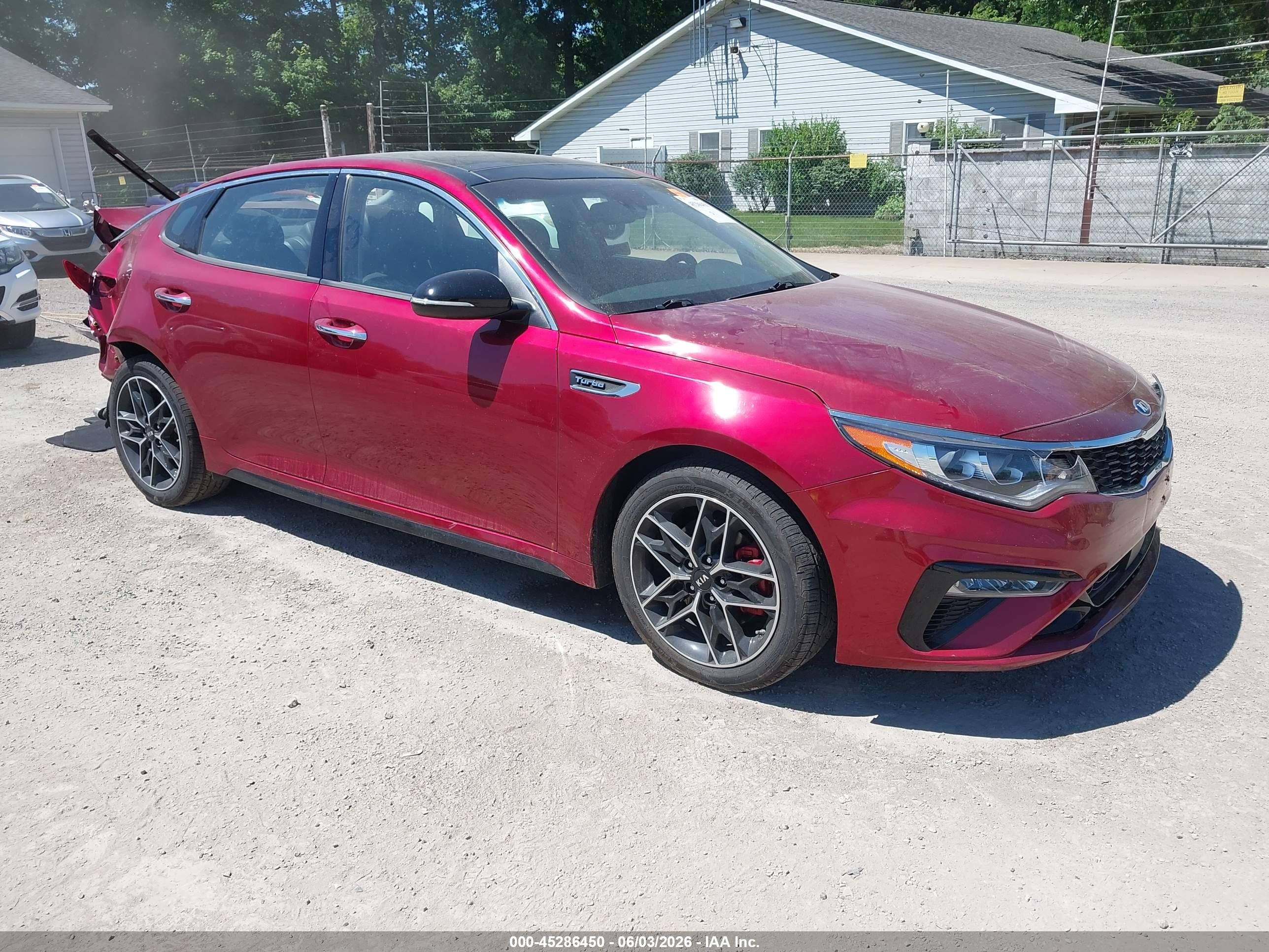 2020 Kia Optima SX, VIN 5XXGW4L20LG416957 — Зад