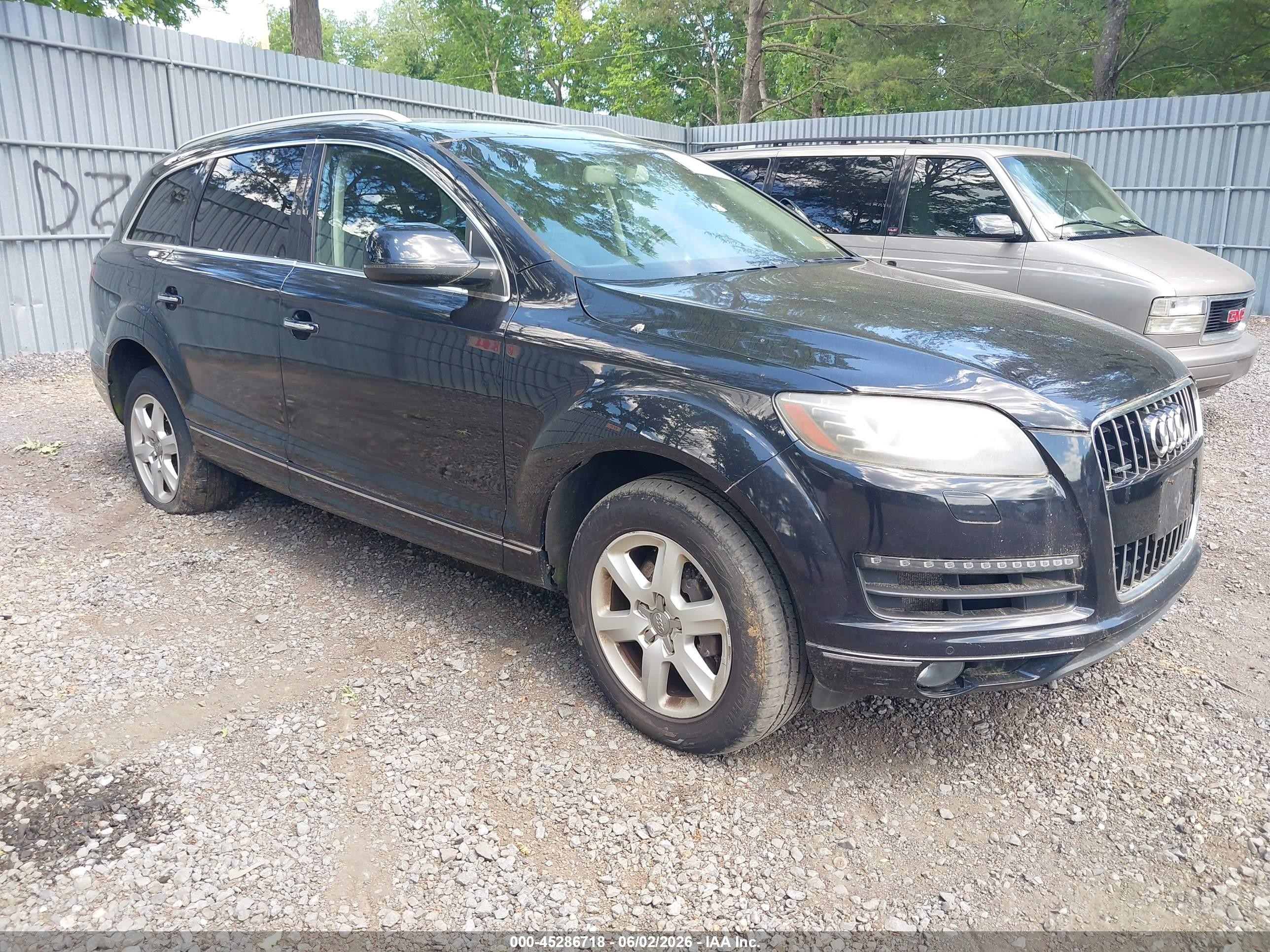 2013 Audi Q7 Premium Plus, VIN WA1LGAFEXDD003112 — Normal wear
