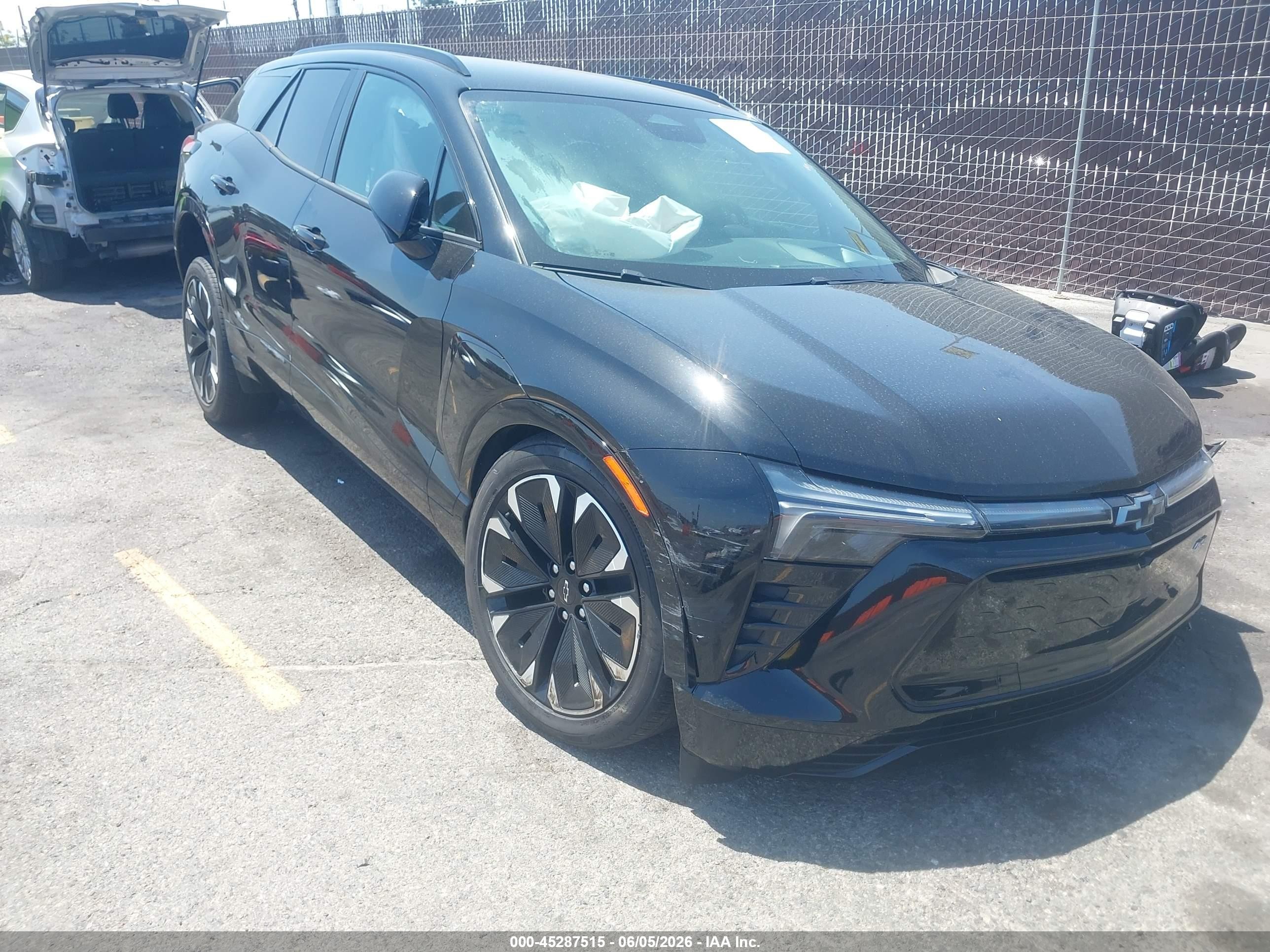 2024 Chevrolet Blazer EV eAWD RS, VIN 3GNKDCRJ8RS223829 — Front end