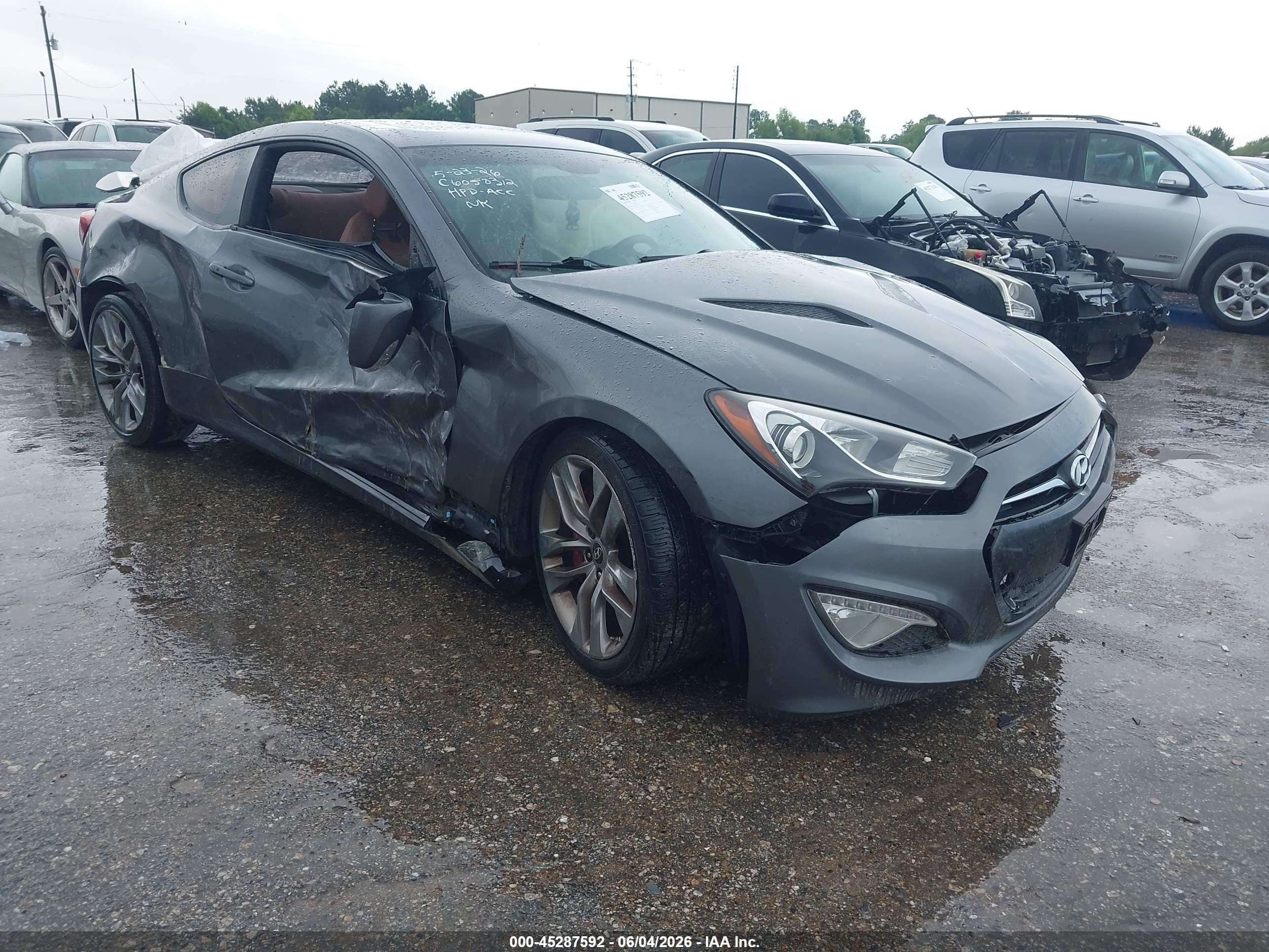 2015 Hyundai Genesis Coupe Ultimate, VIN KMHHU6KJXFU127626 — Rollover