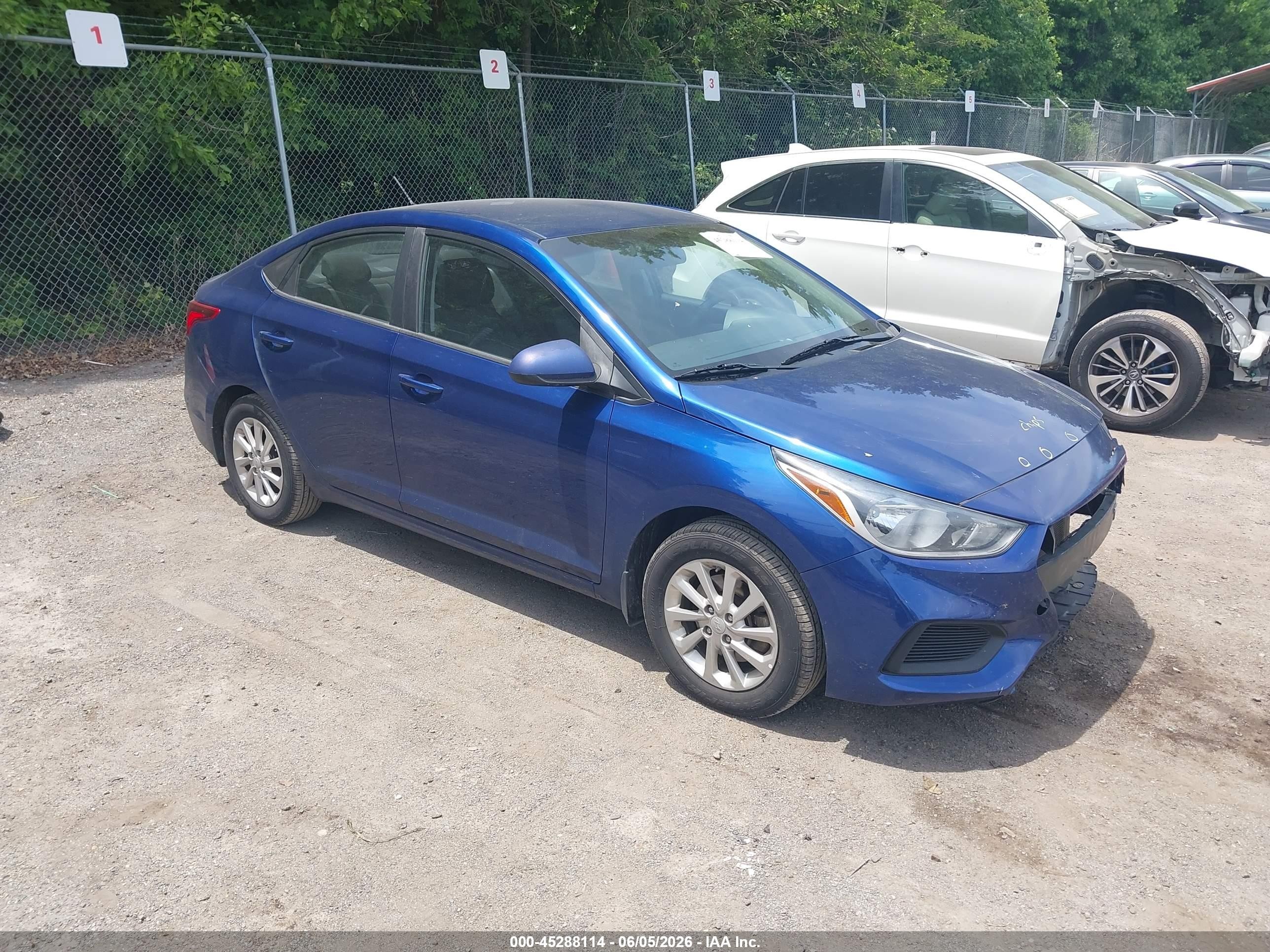 2018 Hyundai Accent SEL, VIN 3KPC24A30JE026890 — Front end