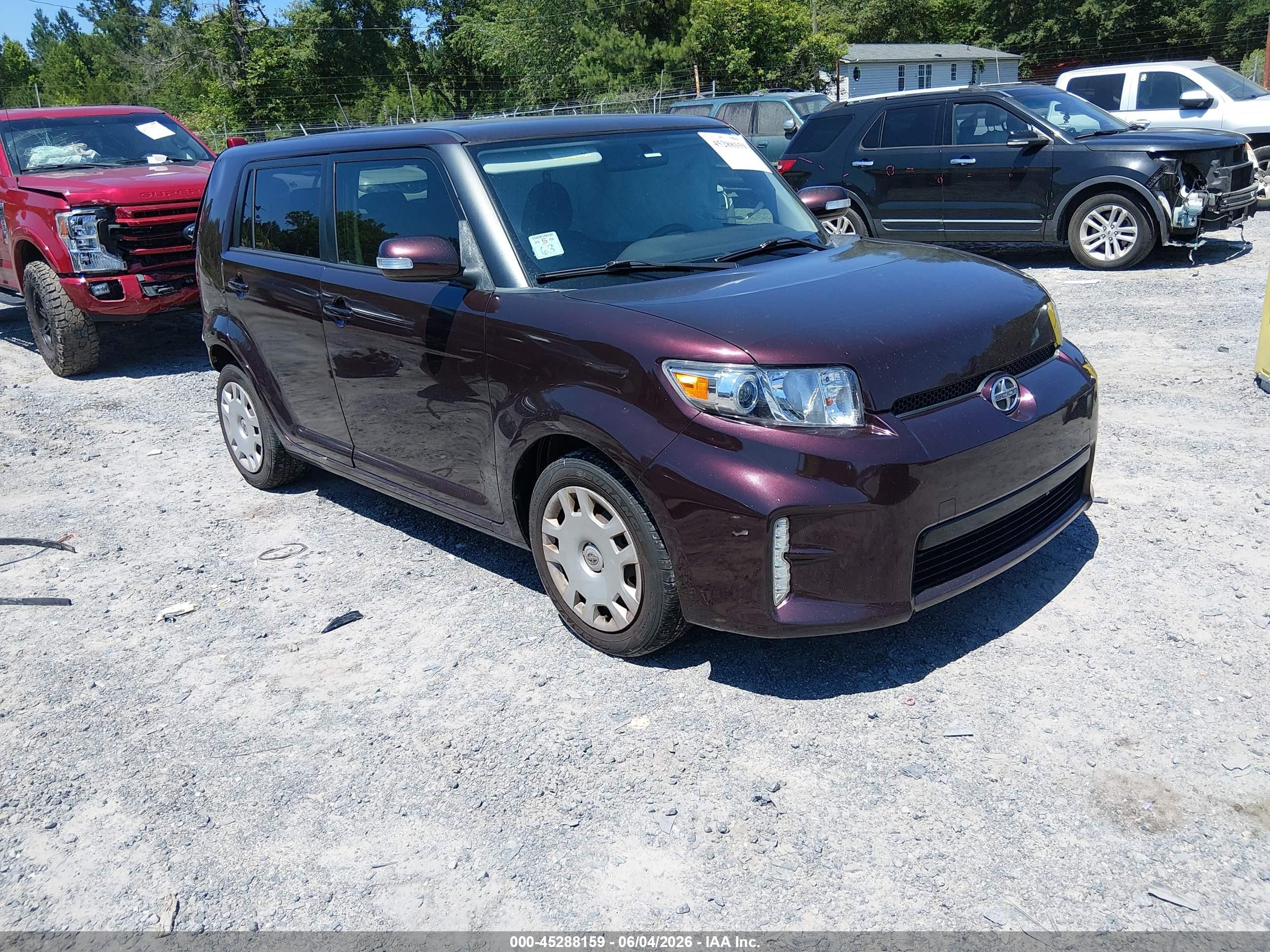 2014 Scion xB, VIN JTLZE4FE8EJ062349 — Rear end