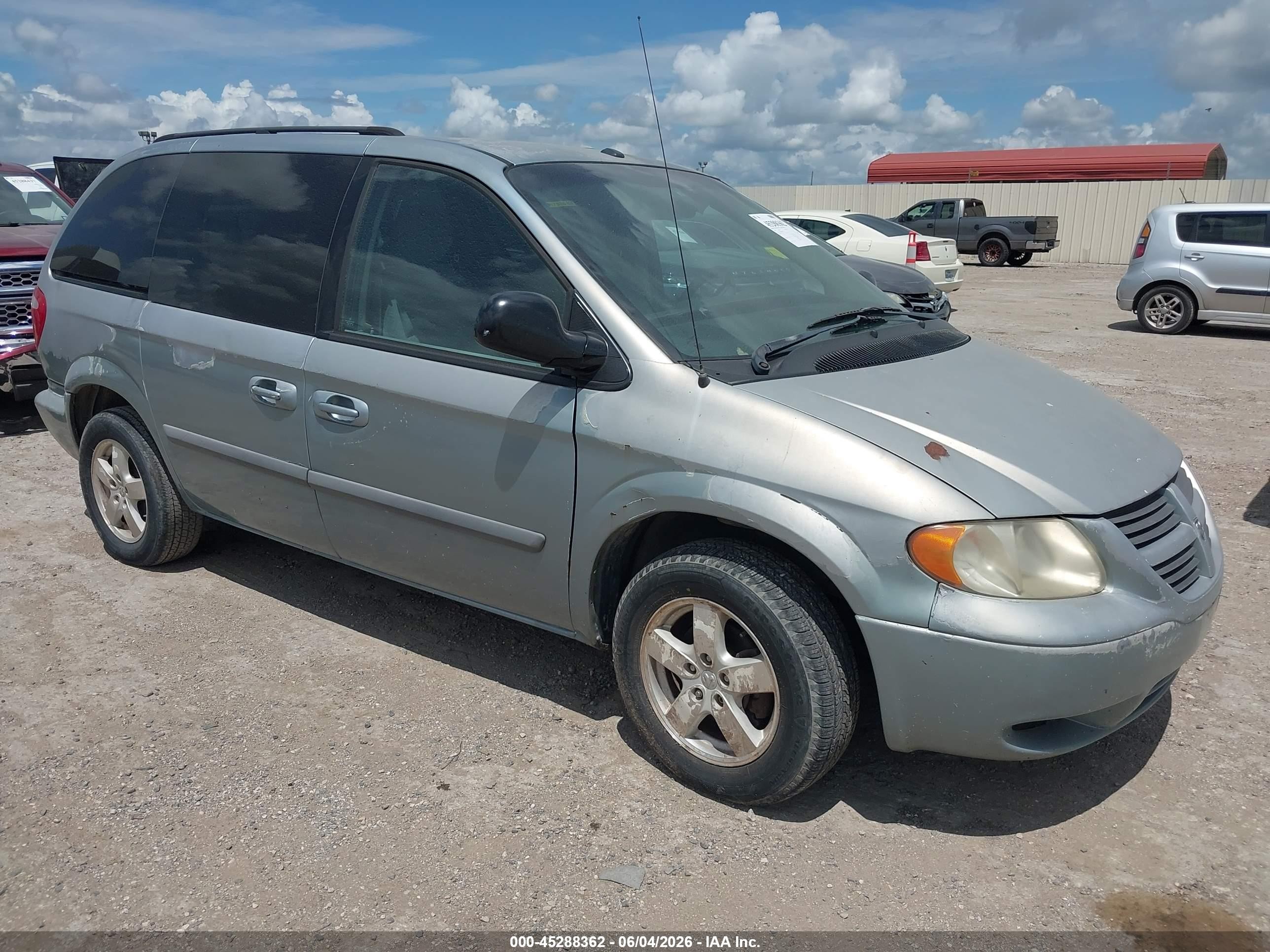 2006 Dodge Caravan SXT, VIN 1D4GP45RX6B709219 — All over