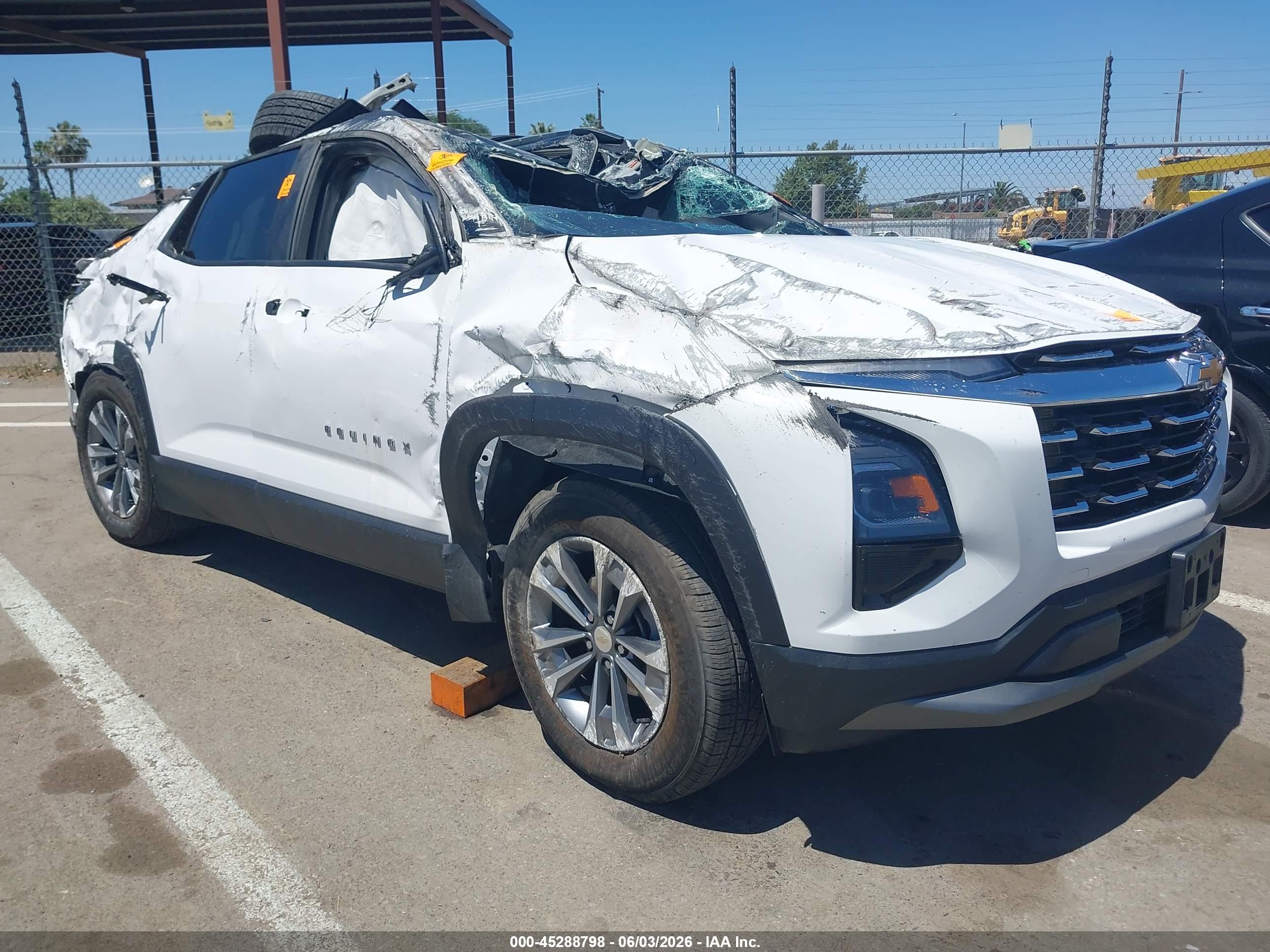 2026 Chevrolet Equinox FWD LT, VIN 3GNAXHEG0TL226977 — All over