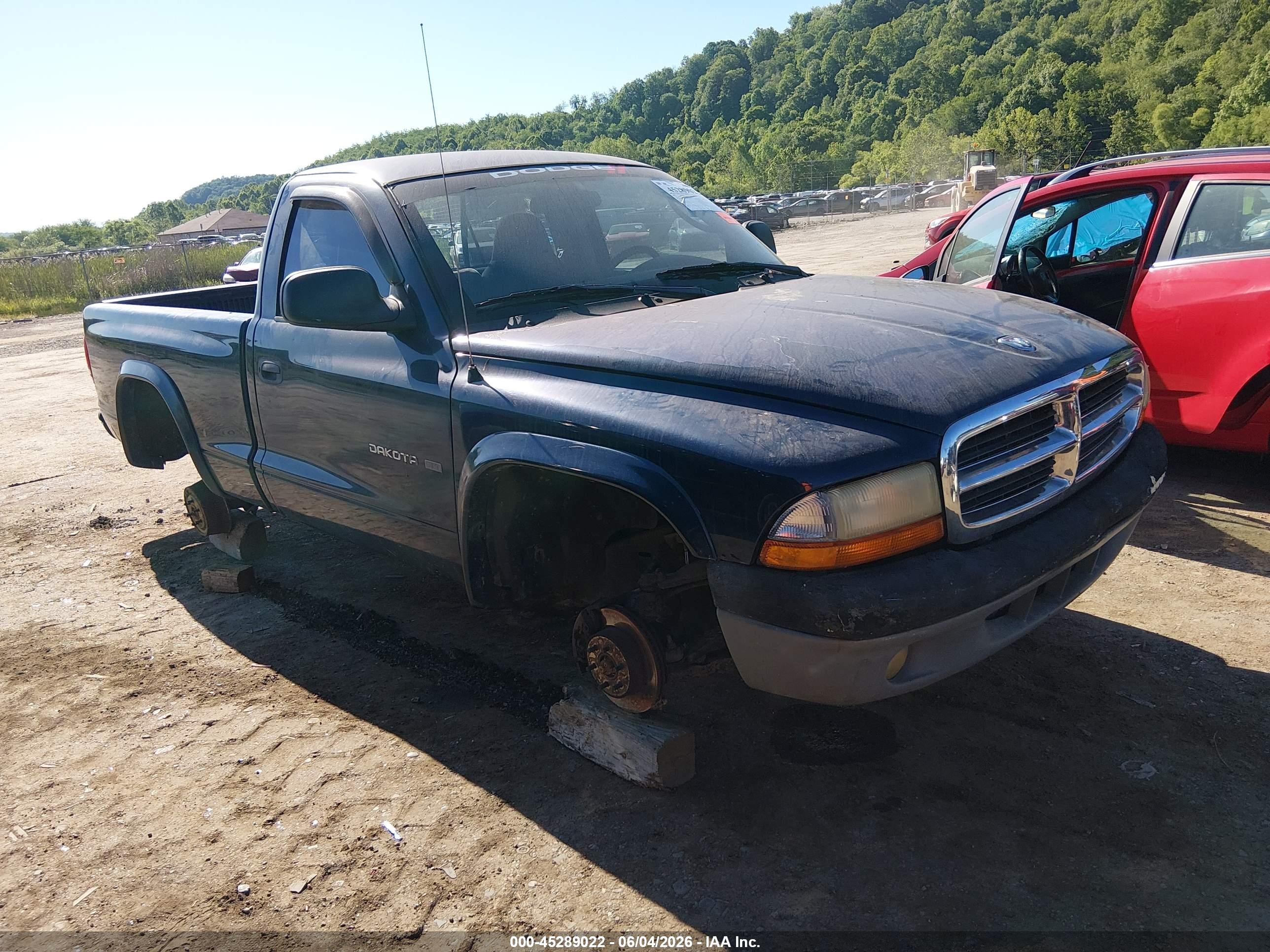 2002 Dodge Dakota, VIN 1B7GG46N22S677434 — Electrical