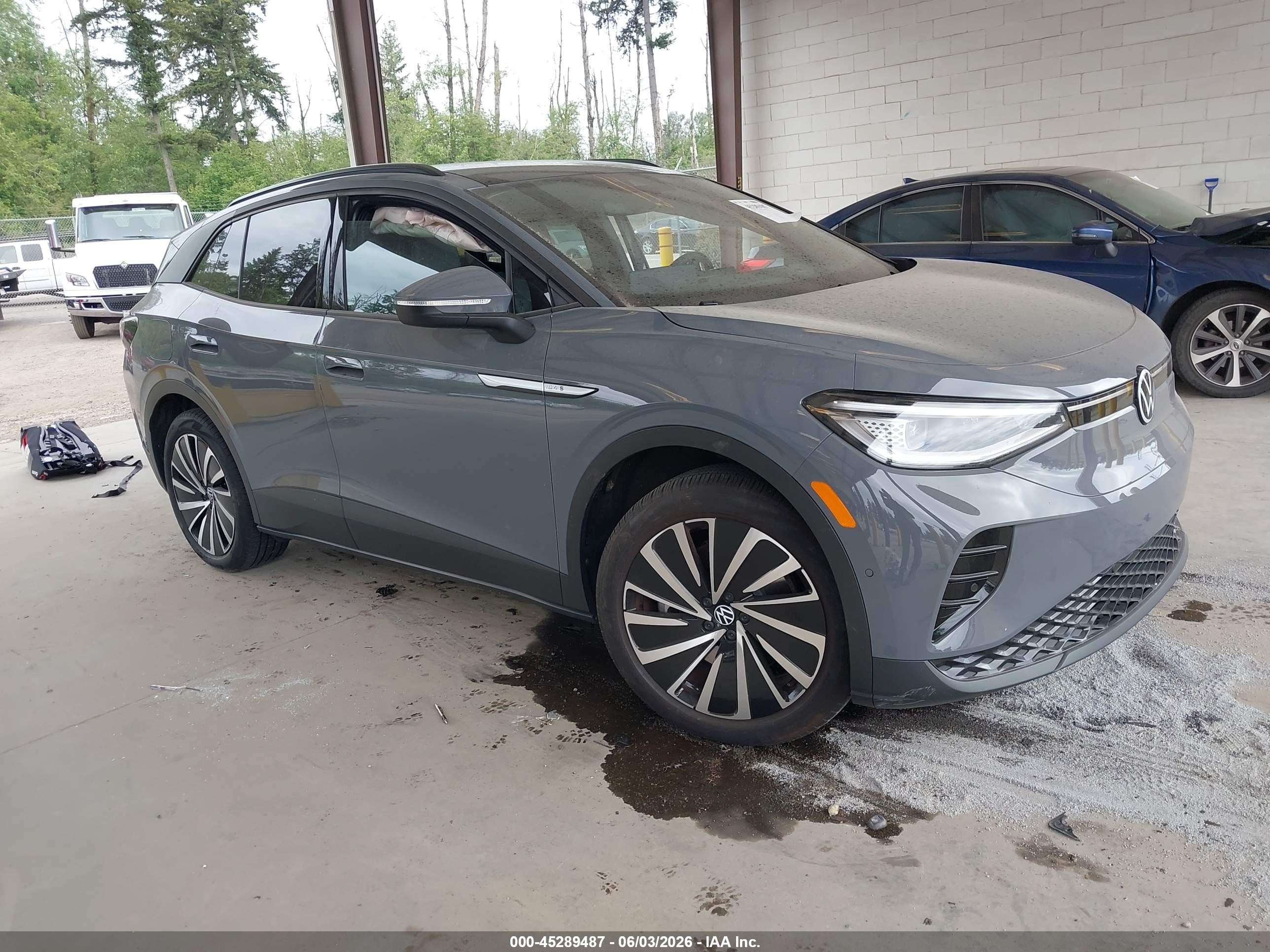 2024 Volkswagen ID.4 S, VIN 1V25MPE8XRC016122 — Side