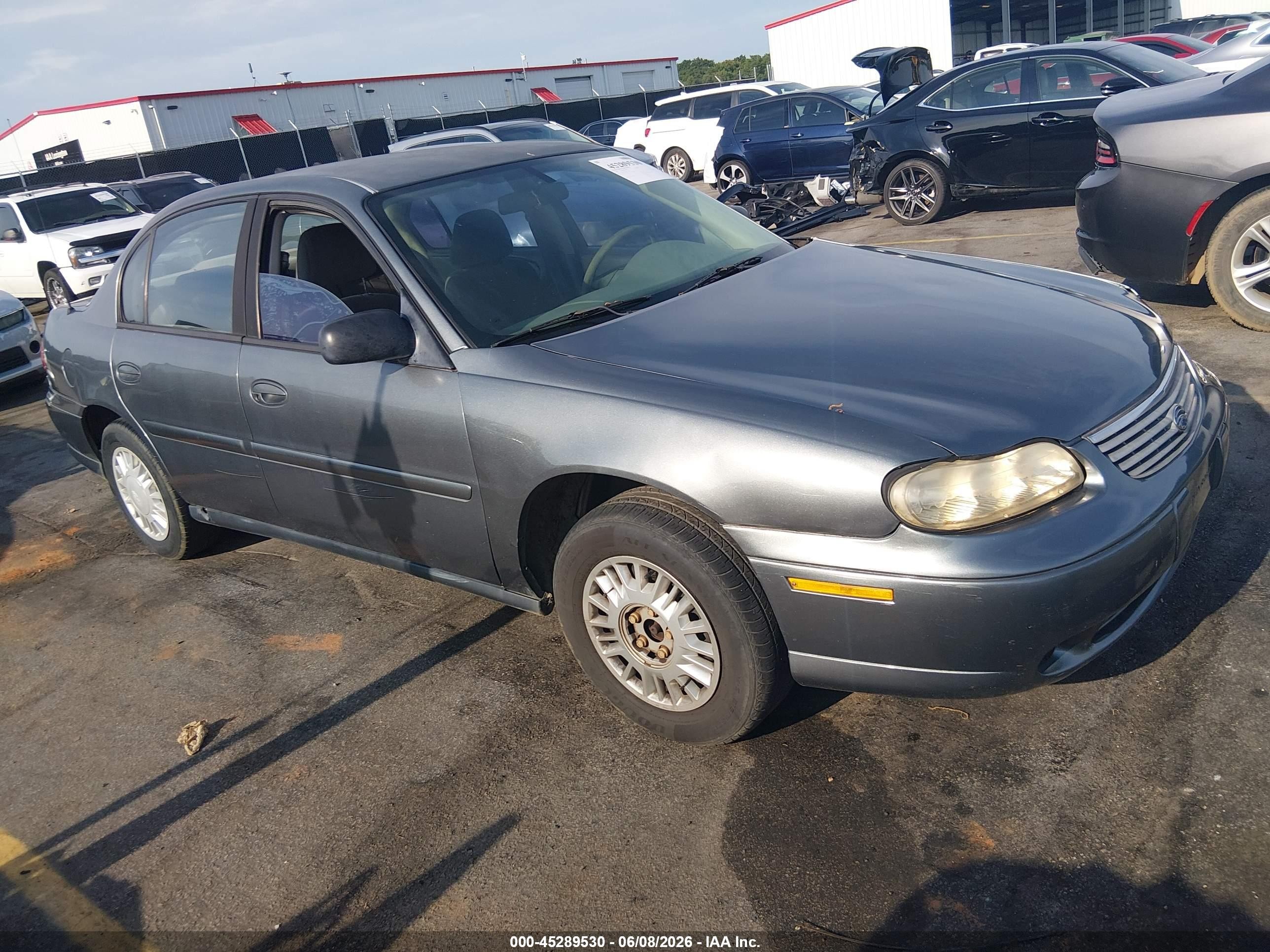 2005 Chevrolet Malibu Classic, VIN 1G1ND52F45M177698 — Side