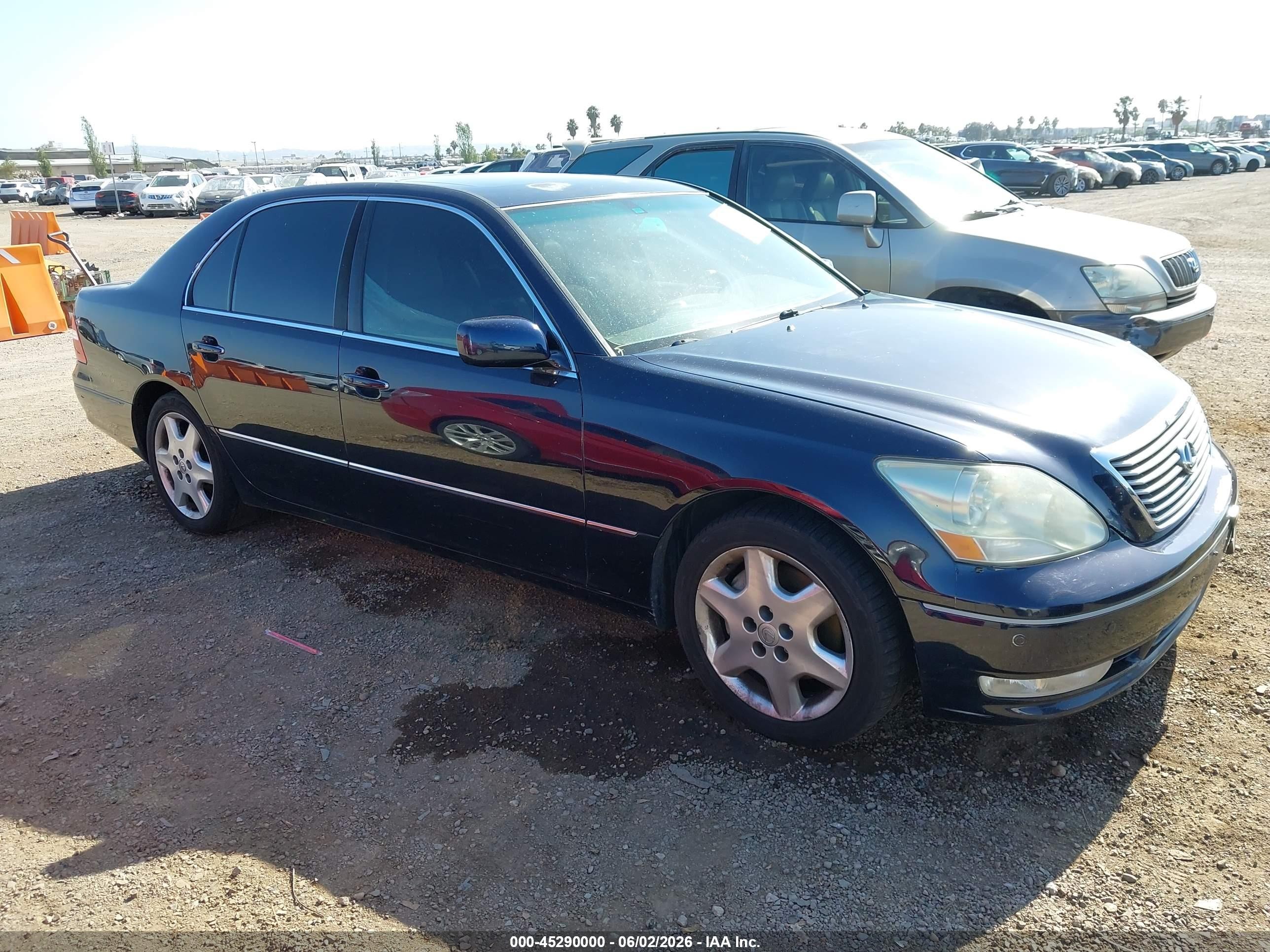 2004 Lexus LS 430, VIN JTHBN36FX40144456 — Normal wear