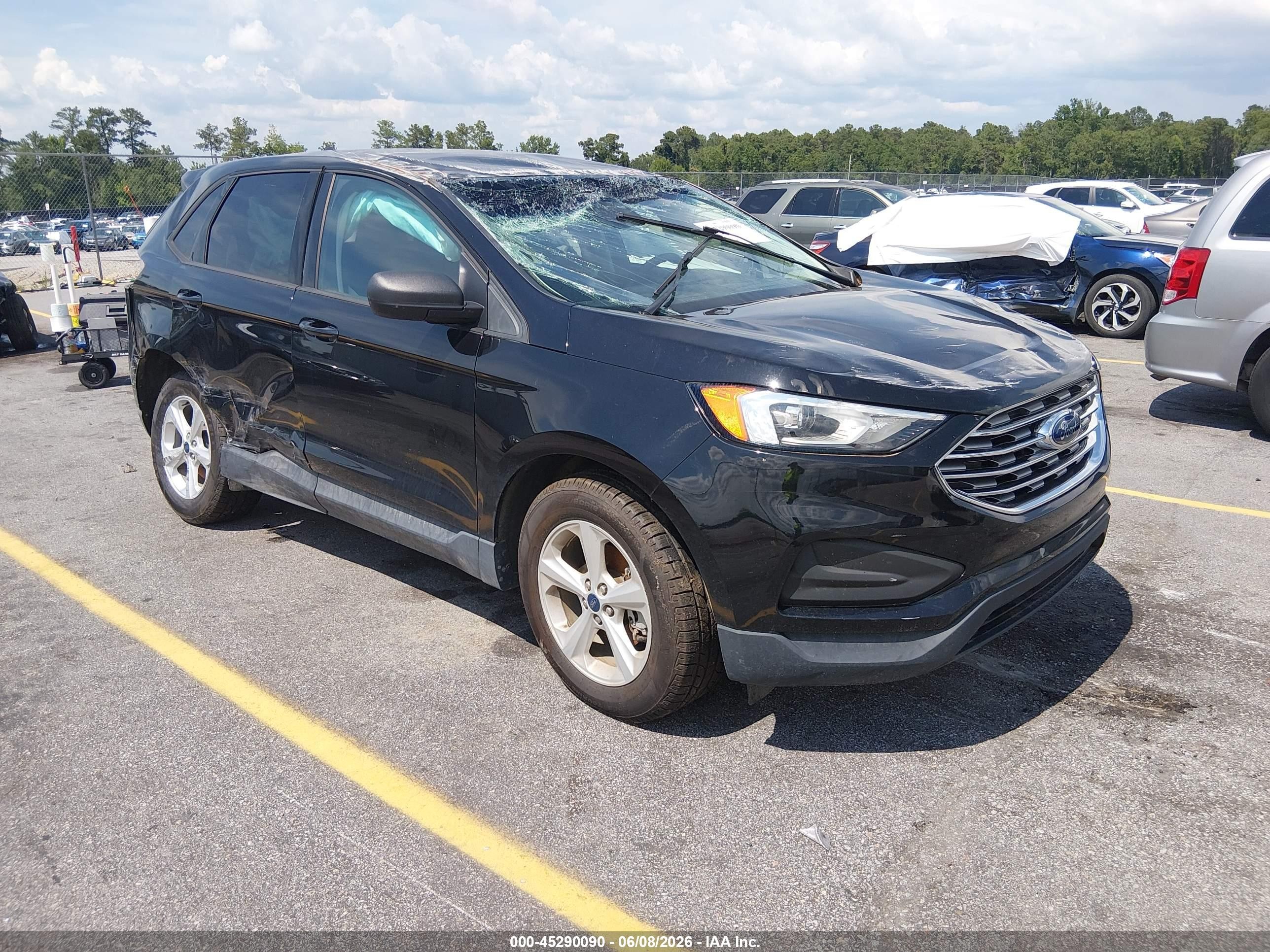 2020 Ford Edge SE, VIN 2FMPK3G9XLBA58937 — Rollover