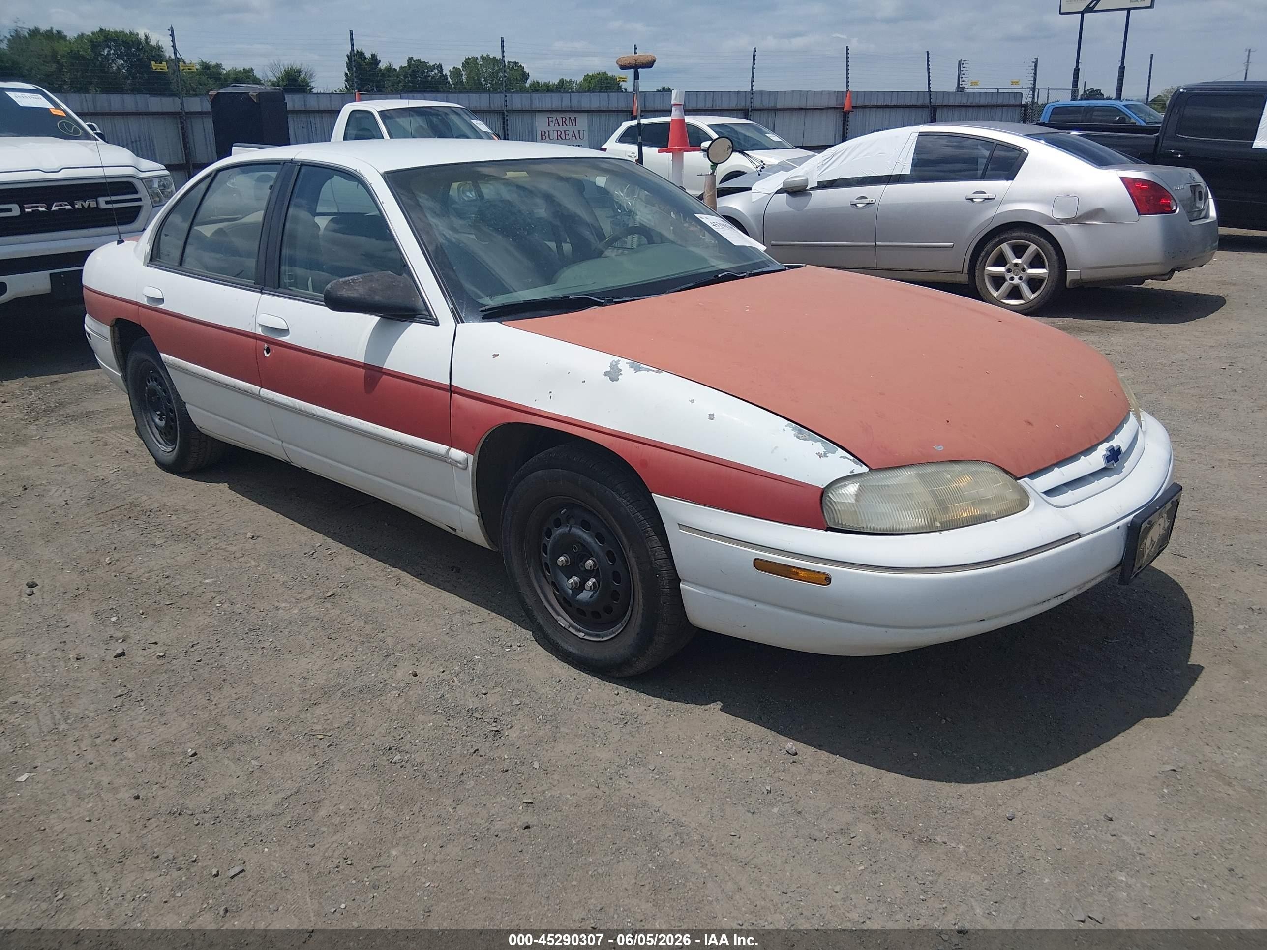 1998 Chevrolet Lumina, VIN 2G1WL52M0W1103794 — Front end