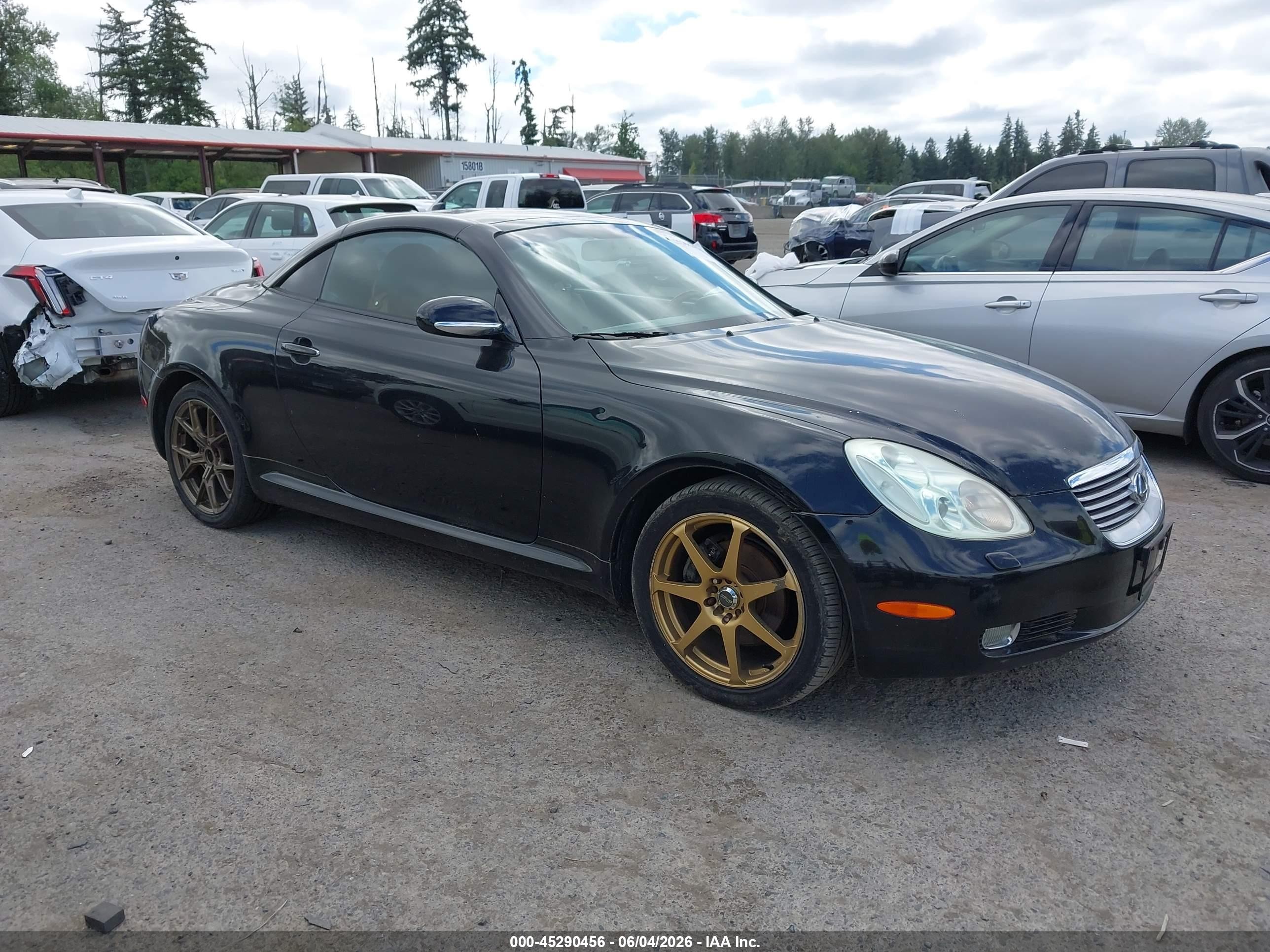 2003 Lexus SC 430, VIN JTHFN48Y930038682 — Normal wear