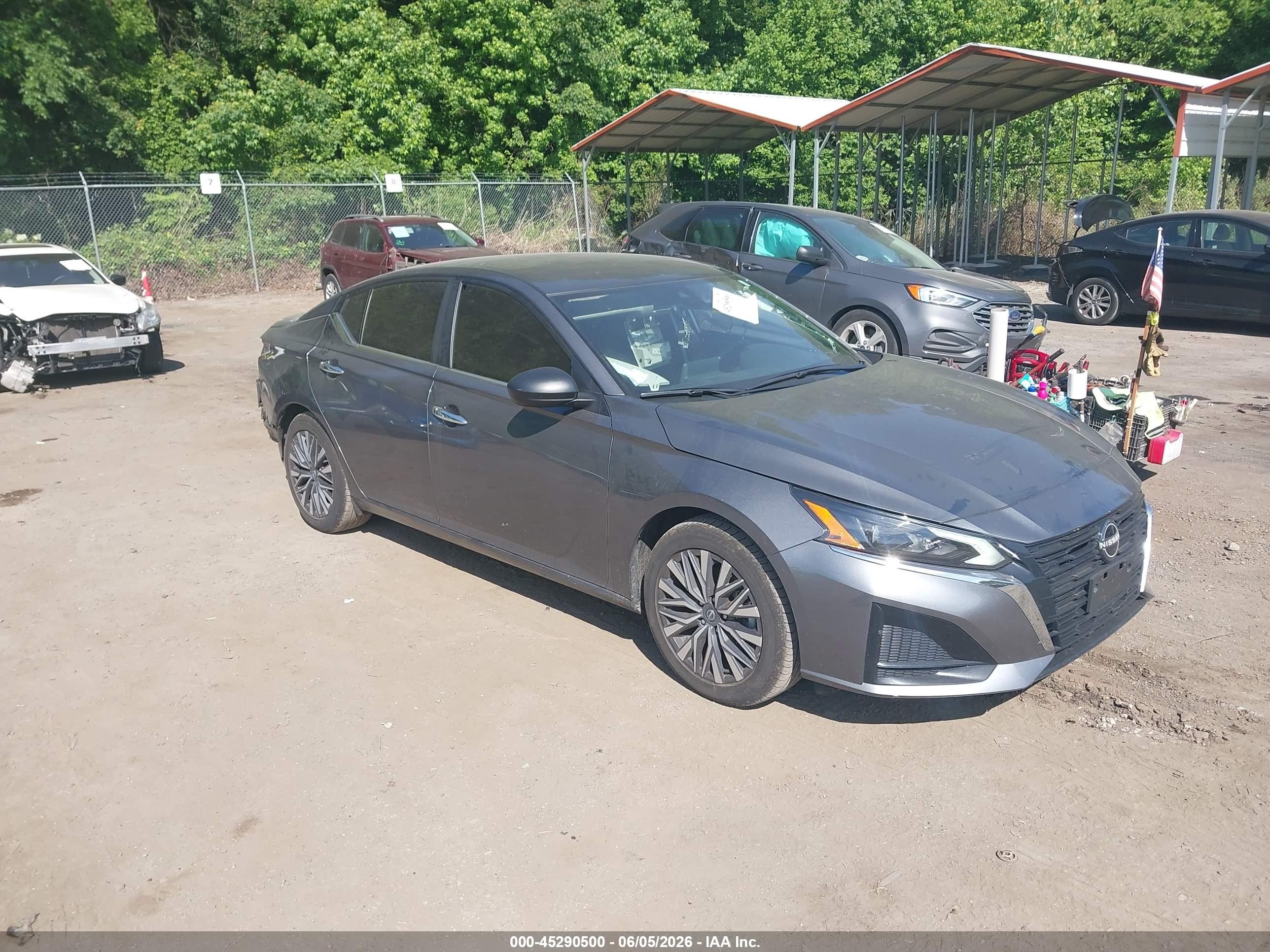 2025 Nissan Altima SV, VIN 1N4BL4DVXSN381106 — Side
