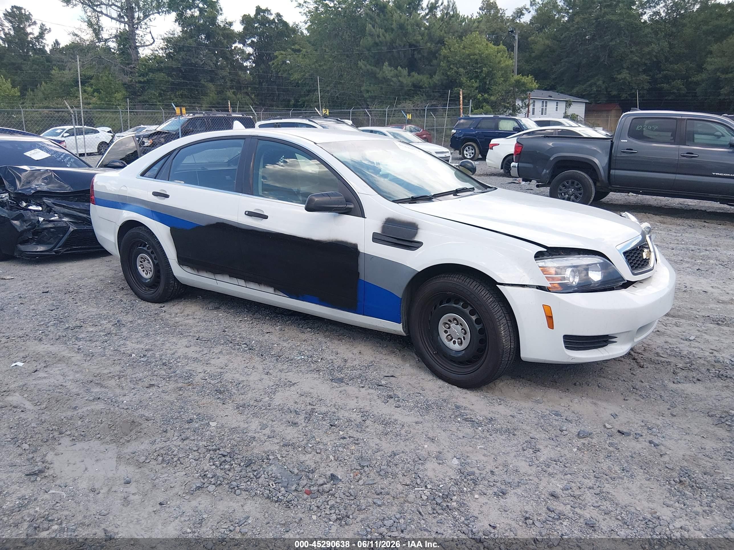 2017 Chevrolet Caprice Police Police, VIN 6G3NS5U23HL312478 — Front end