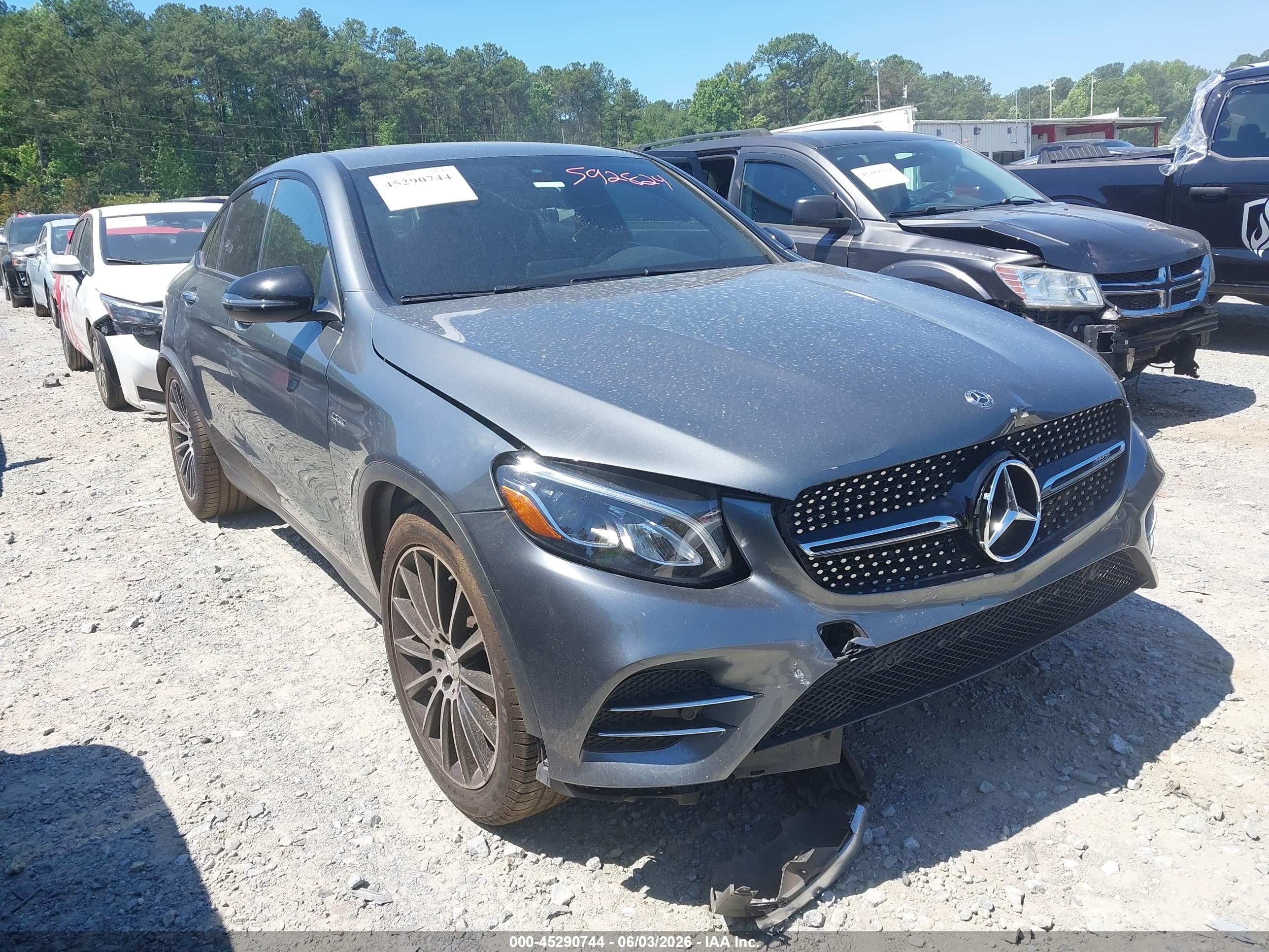 2019 Mercedes-Benz GLC 43 AMG, VIN WDC0J6EB5KF592824 — Front end