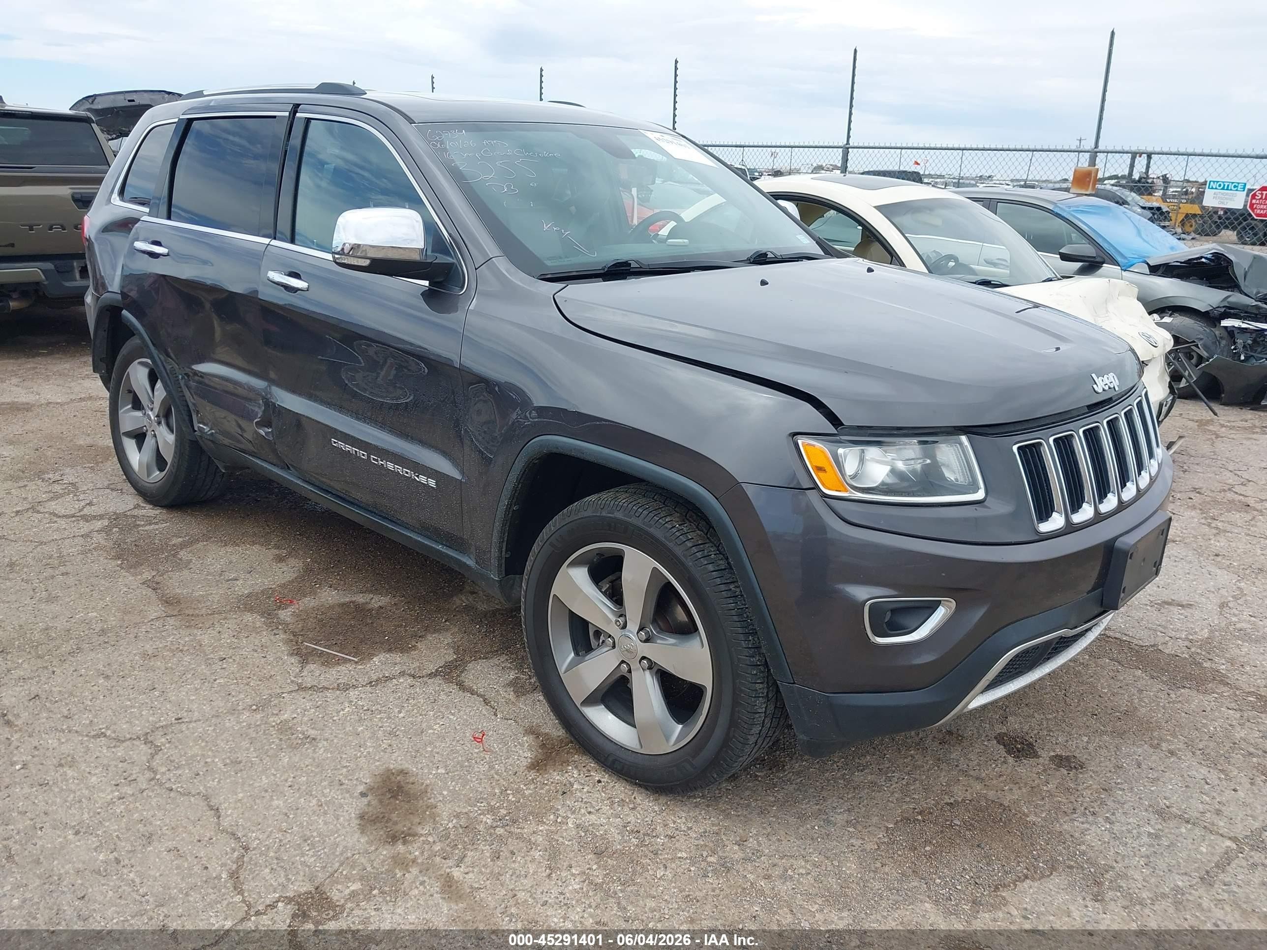 2016 Jeep Grand Cherokee Limited, VIN 1C4RJFBG9GC303255 — Бок
