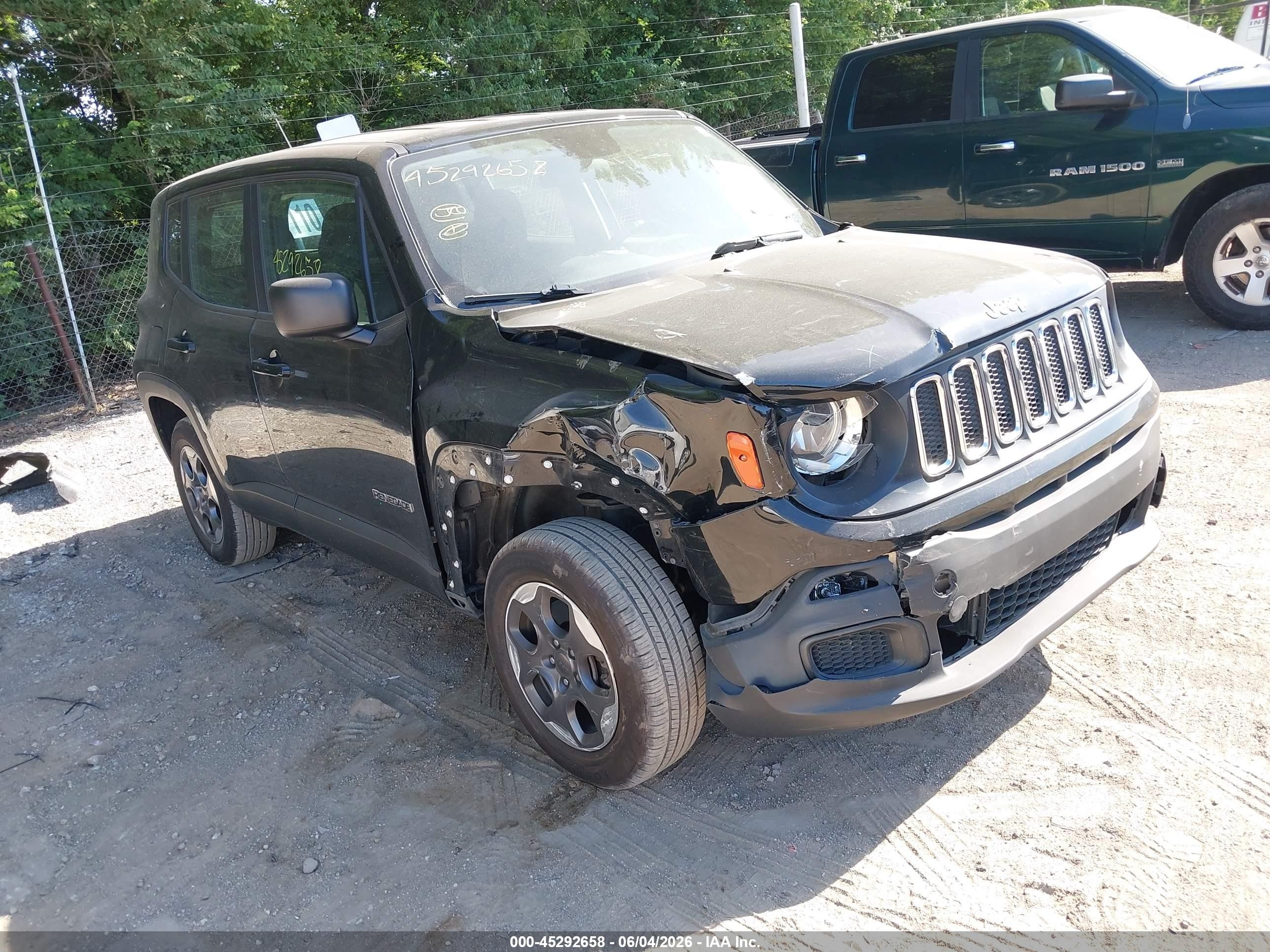 2016 Jeep Renegade Sport, VIN ZACCJBAT3GPC96974 — Side