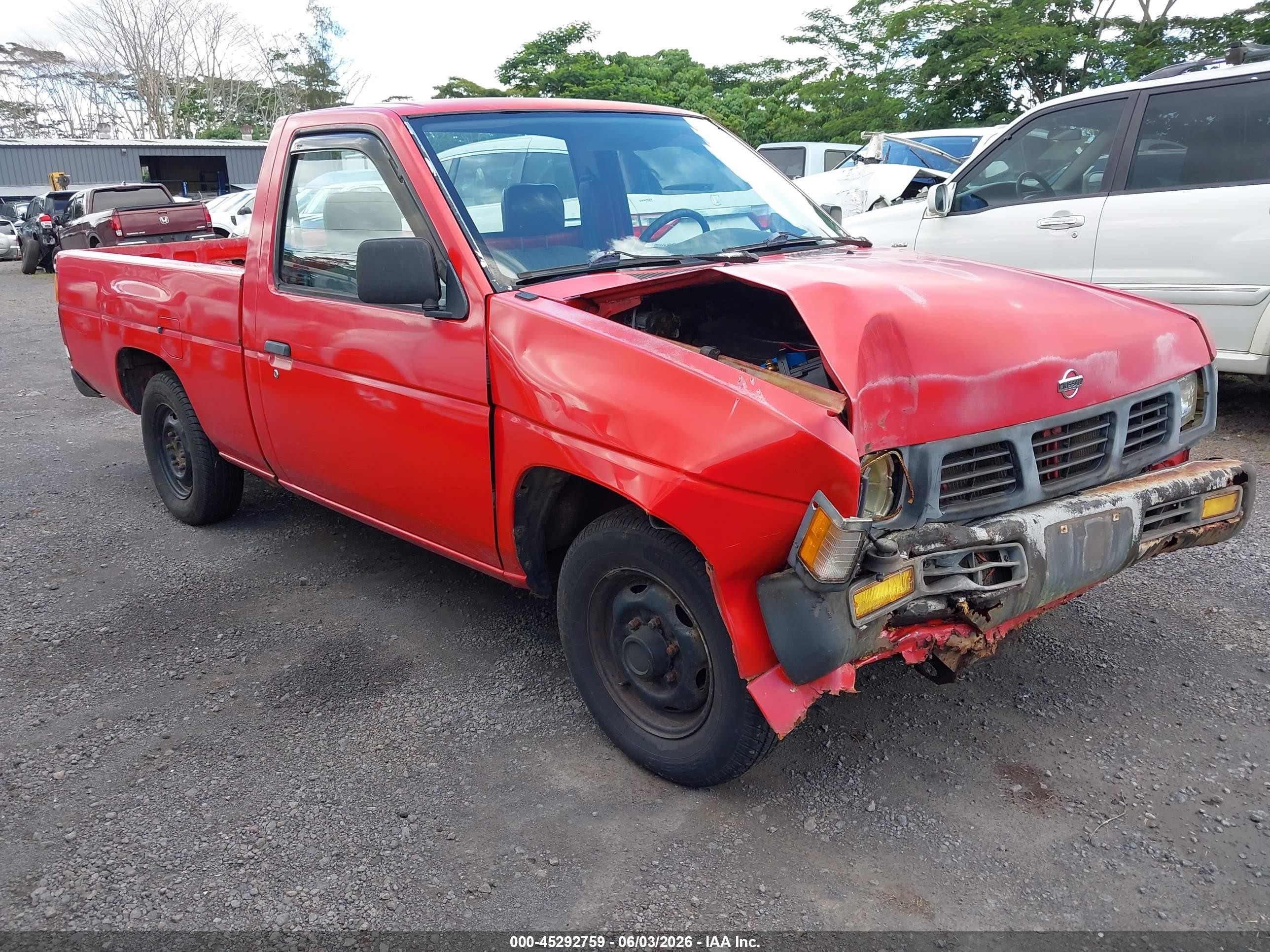 1996 Nissan Frontier XE, VIN 1N6SD11S6TC300791 — Front end