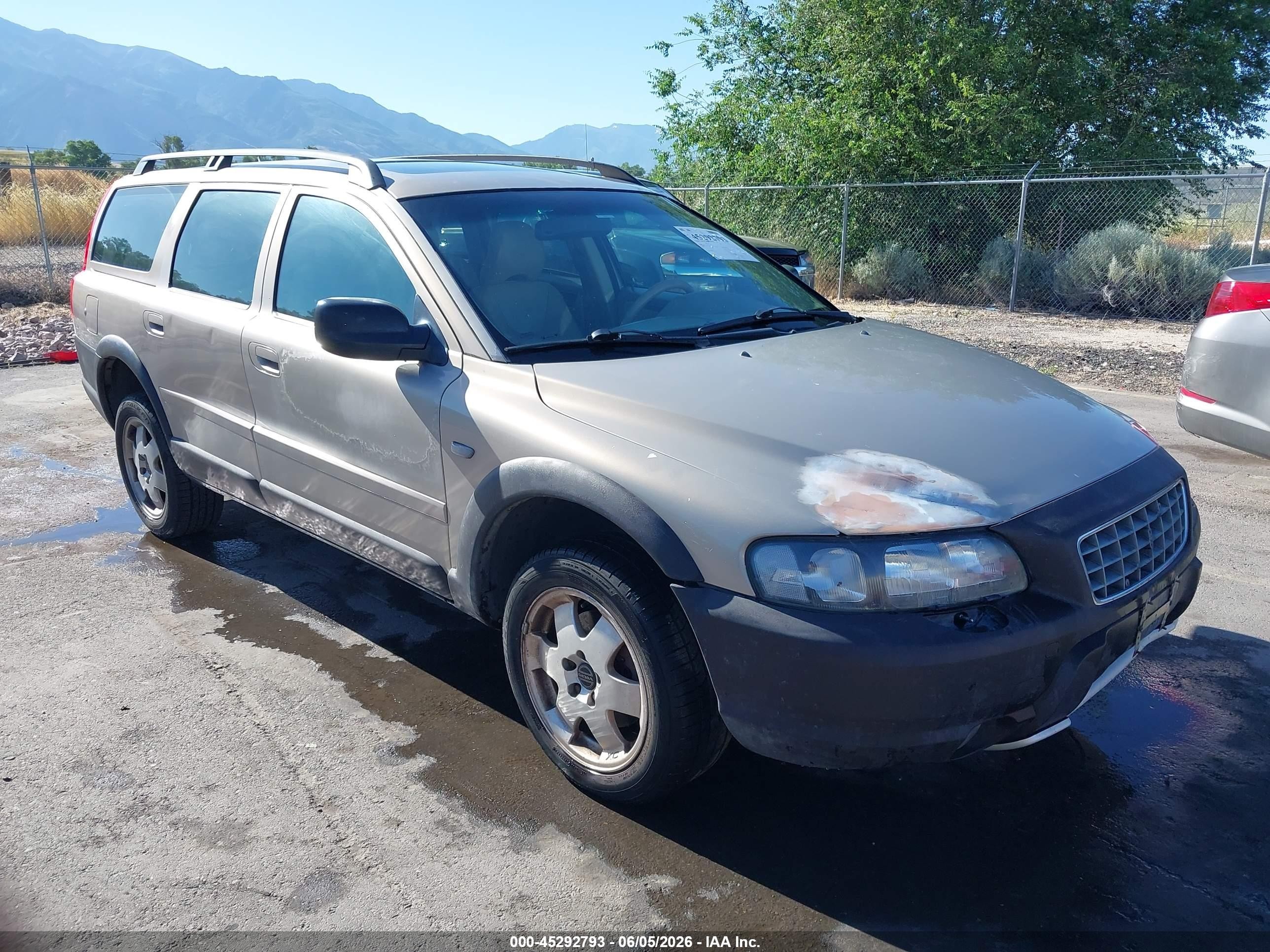 2001 Volvo V70, VIN YV1SZ58D211031517 — Бок
