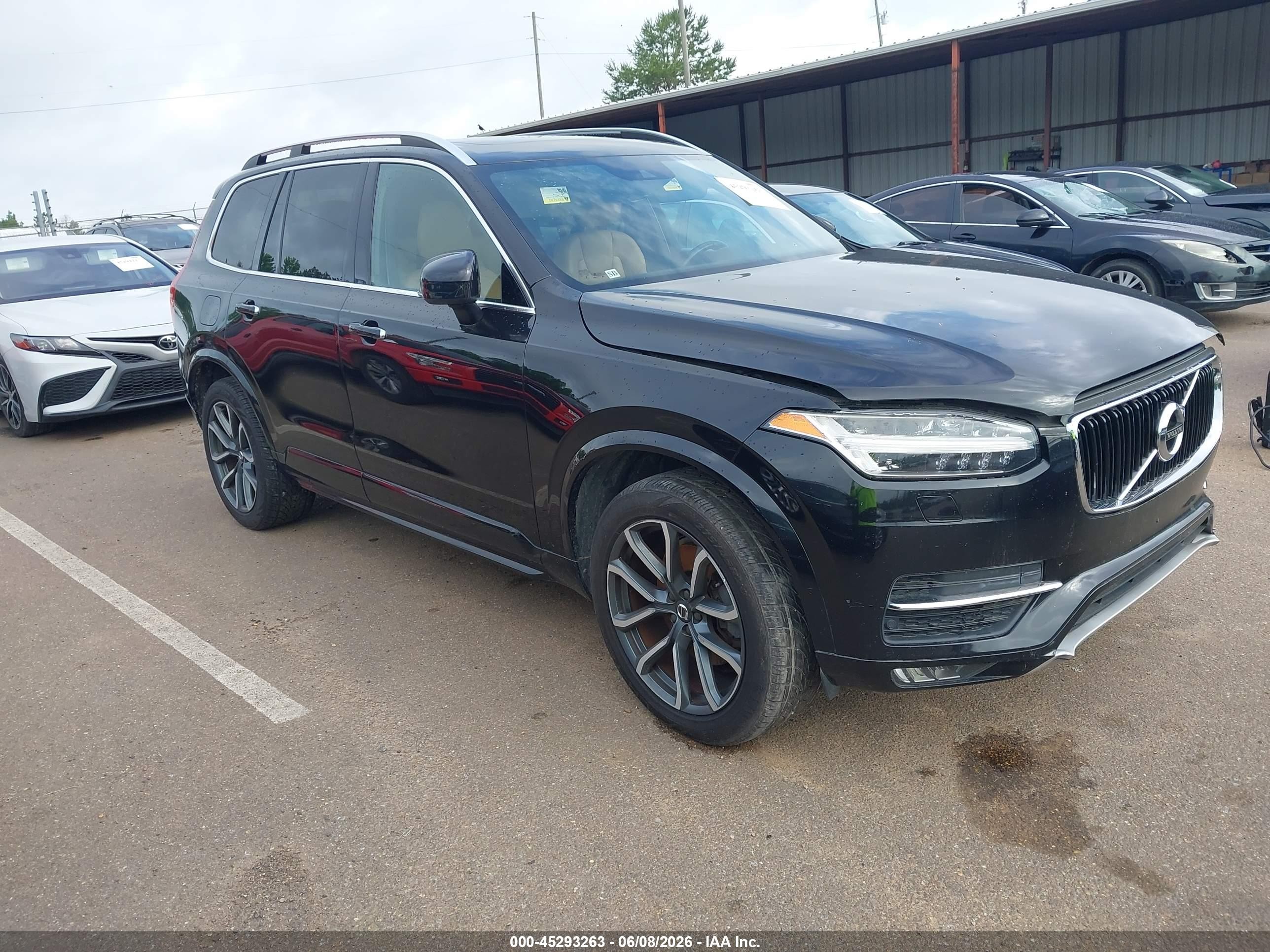 2016 Volvo XC90 T6 Momentum, VIN YV4A22PK1G1045113 — Fresh water flood