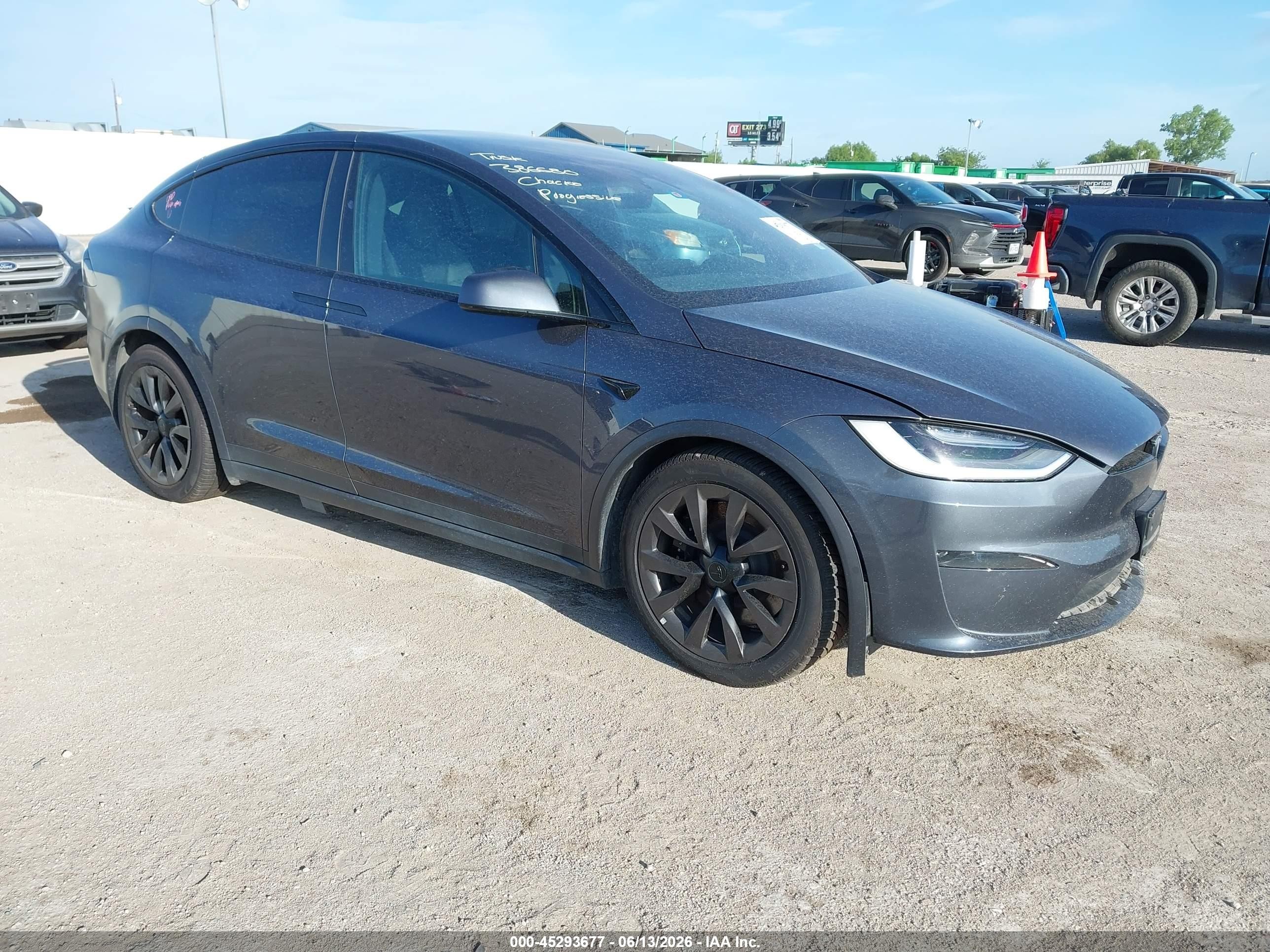 2023 Tesla Model X, VIN 7SAXCAE54PF386680 — Front end