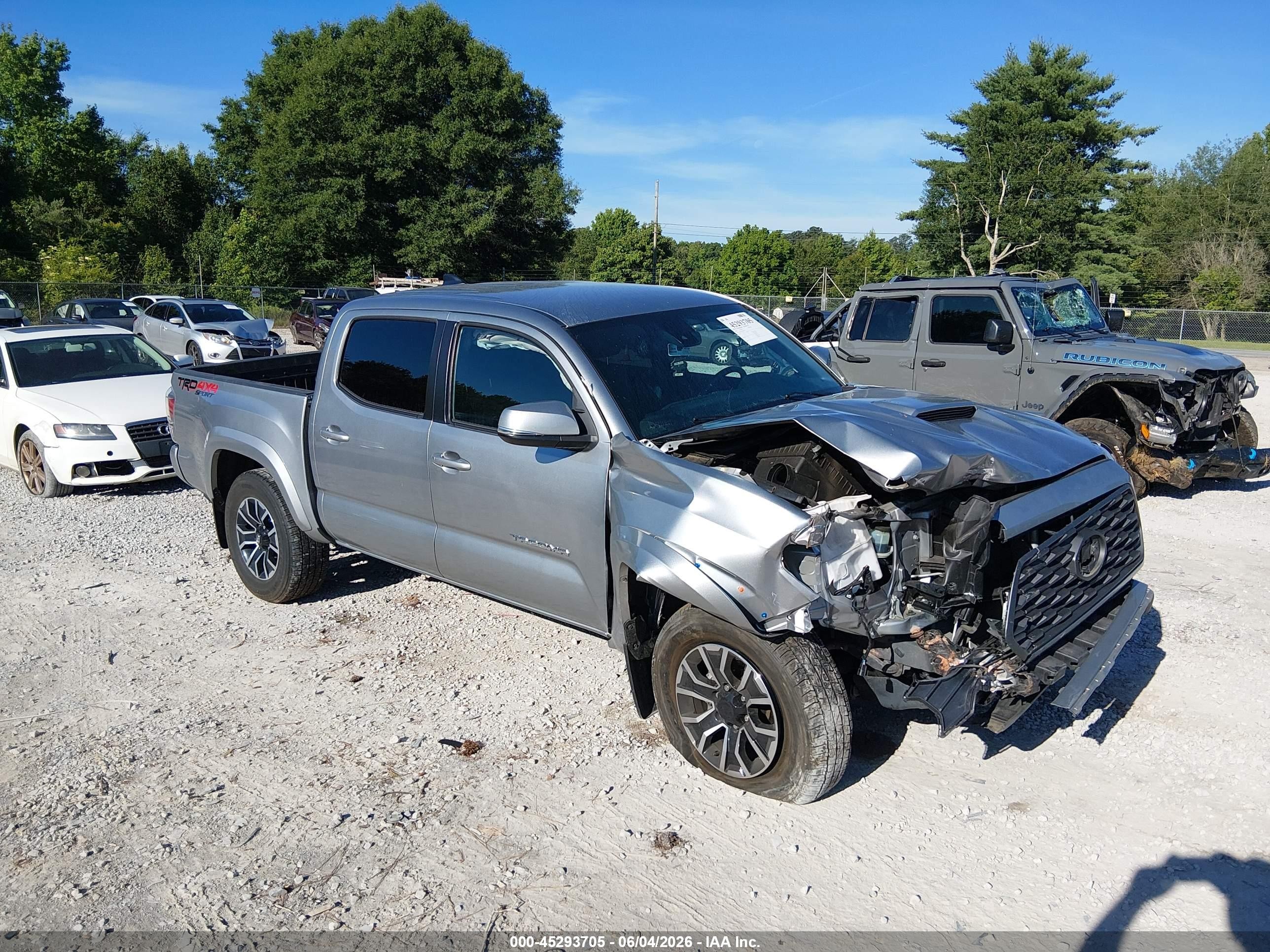 2023 Toyota Tacoma TRD Sport, VIN 3TMCZ5AN1PM638341 — Front end