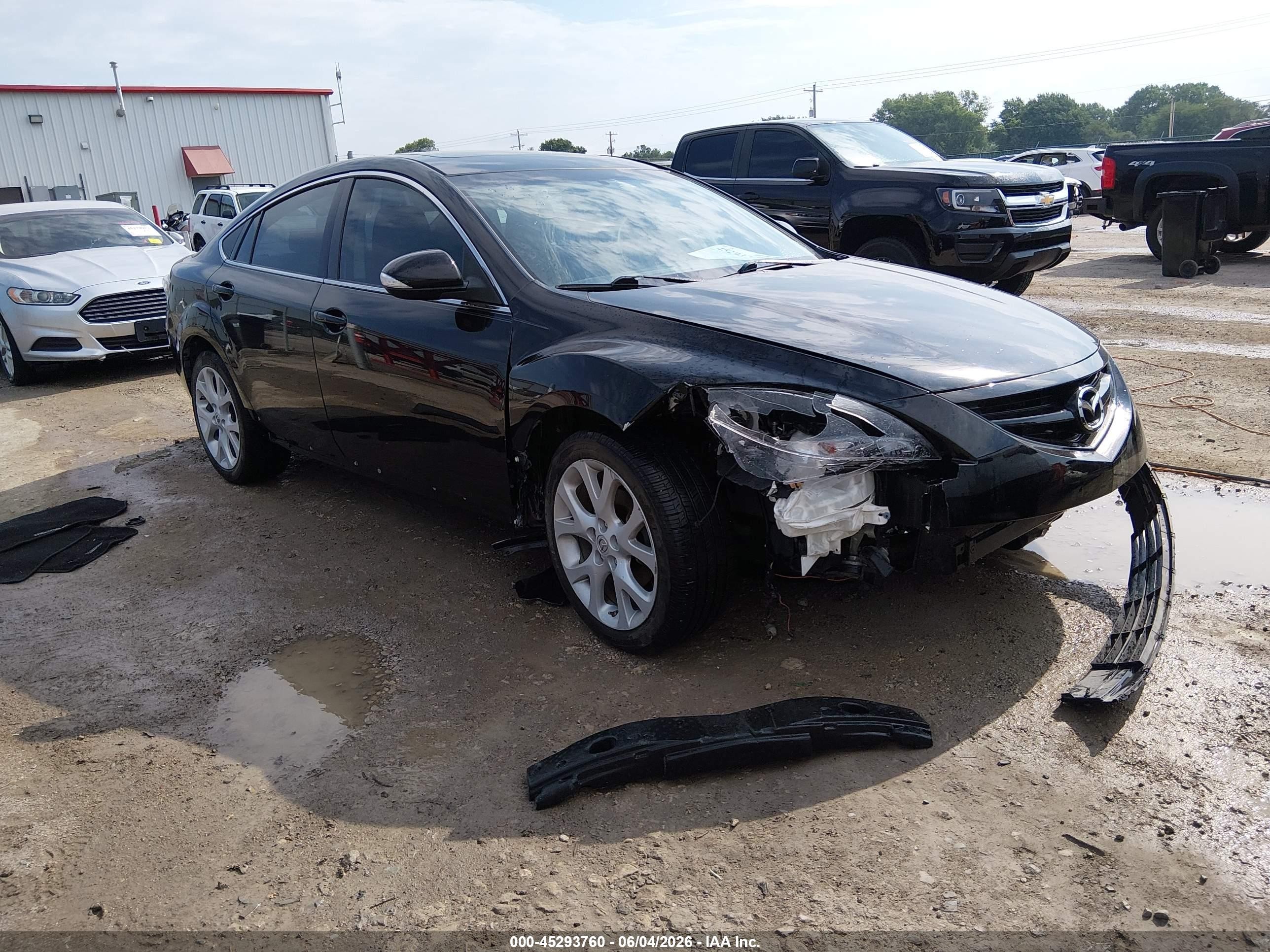2013 Mazda 6 i Touring Plus, VIN 1YVHZ8EH4D5M03326 — Front end