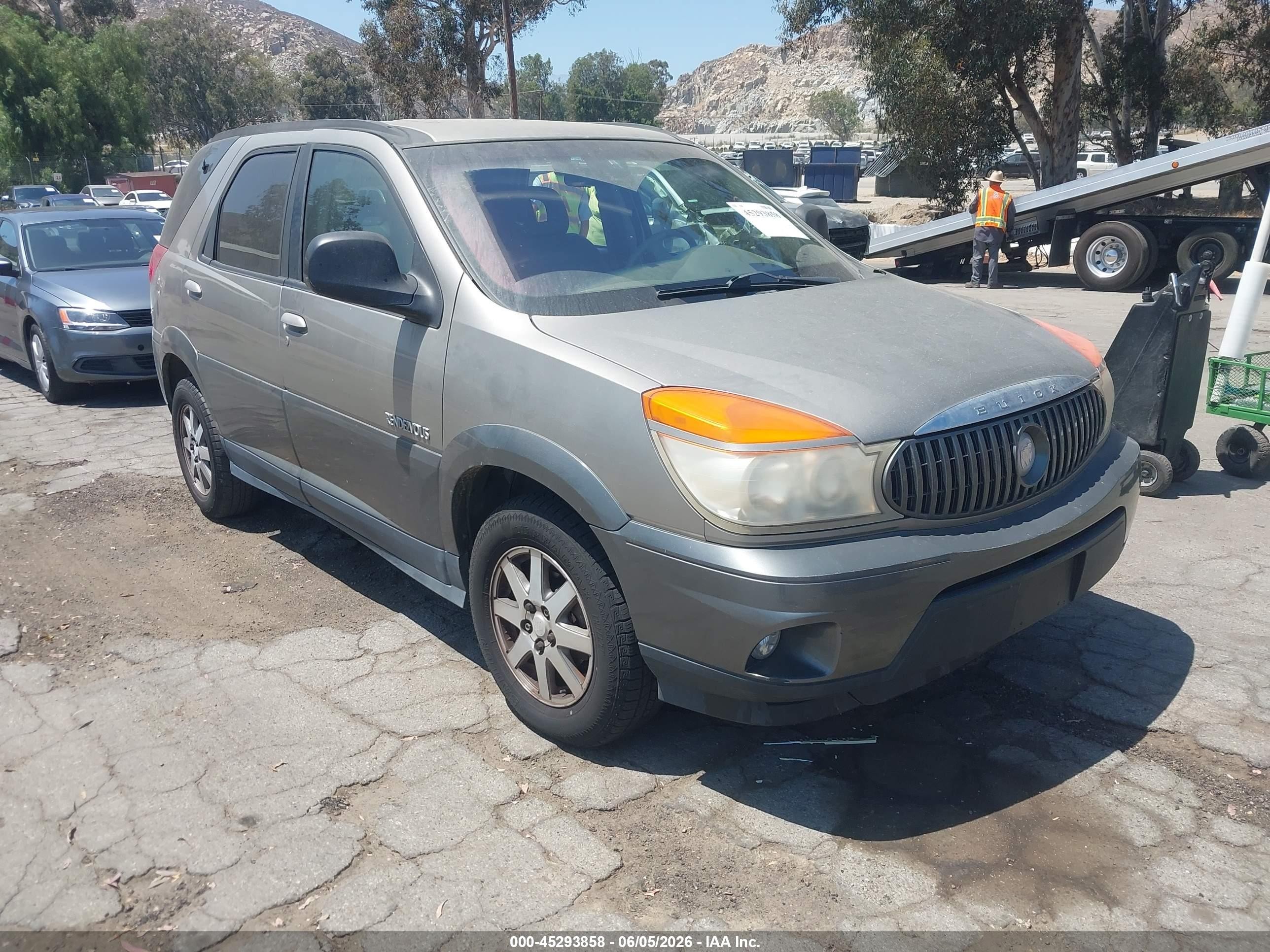 2002 Buick Rendezvous CX, VIN 3G5DA03E92S532727 — Normal wear