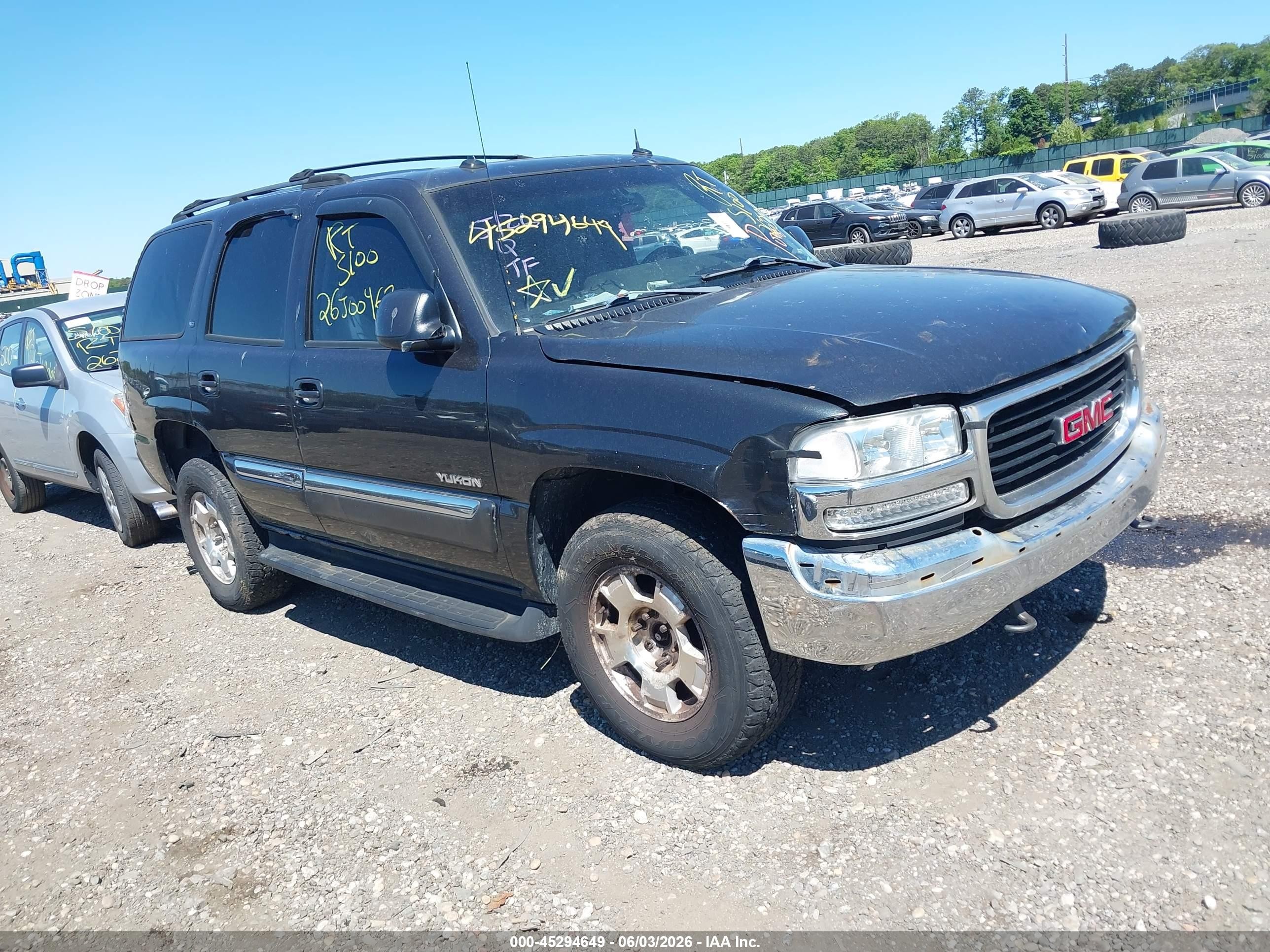 2003 GMC Yukon SLT, VIN 1GKEK13Z13R318617 — Перед