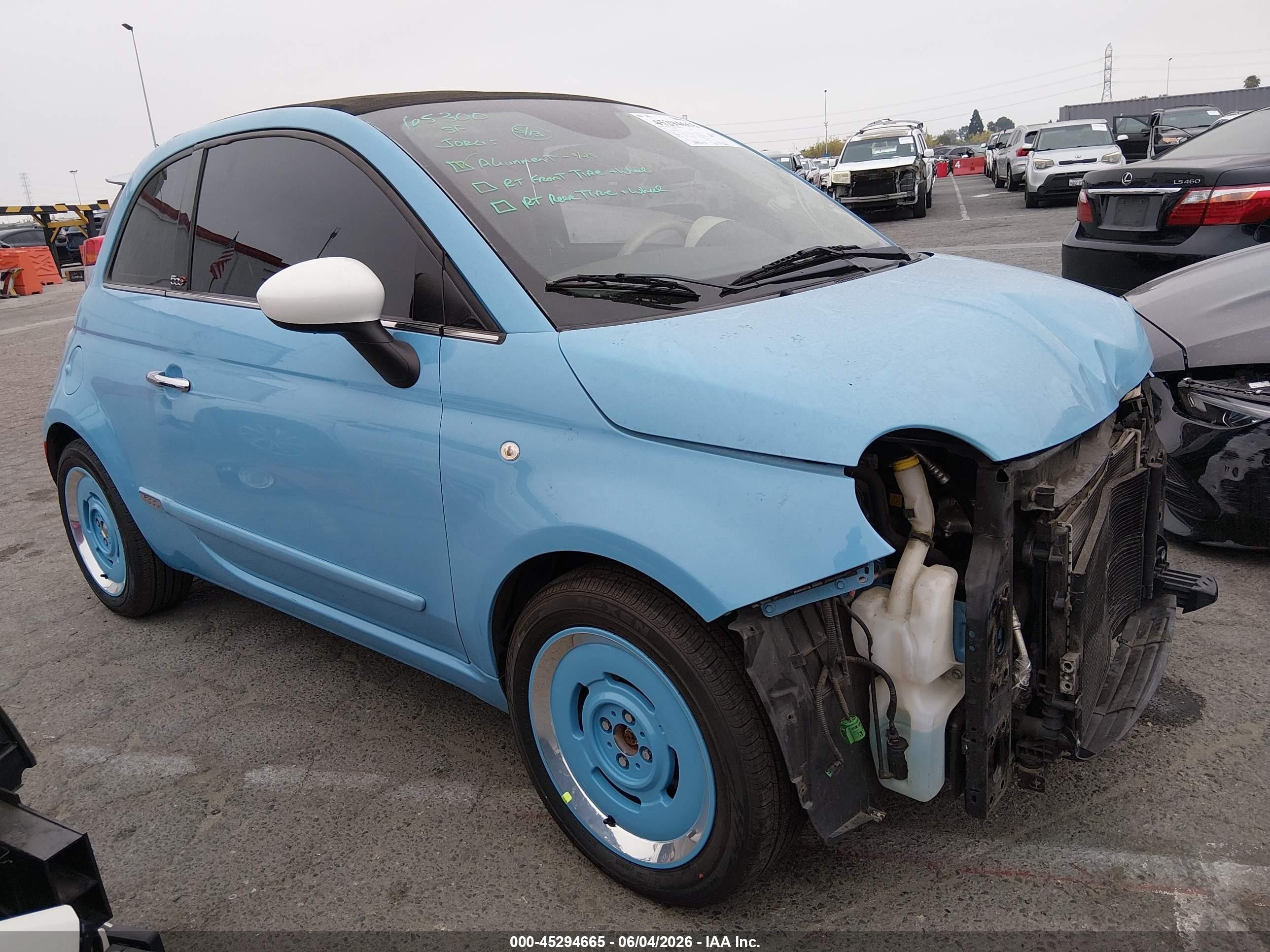 2015 FIAT 500 Lounge, VIN 3C3CFFER2FT716517 — Front end