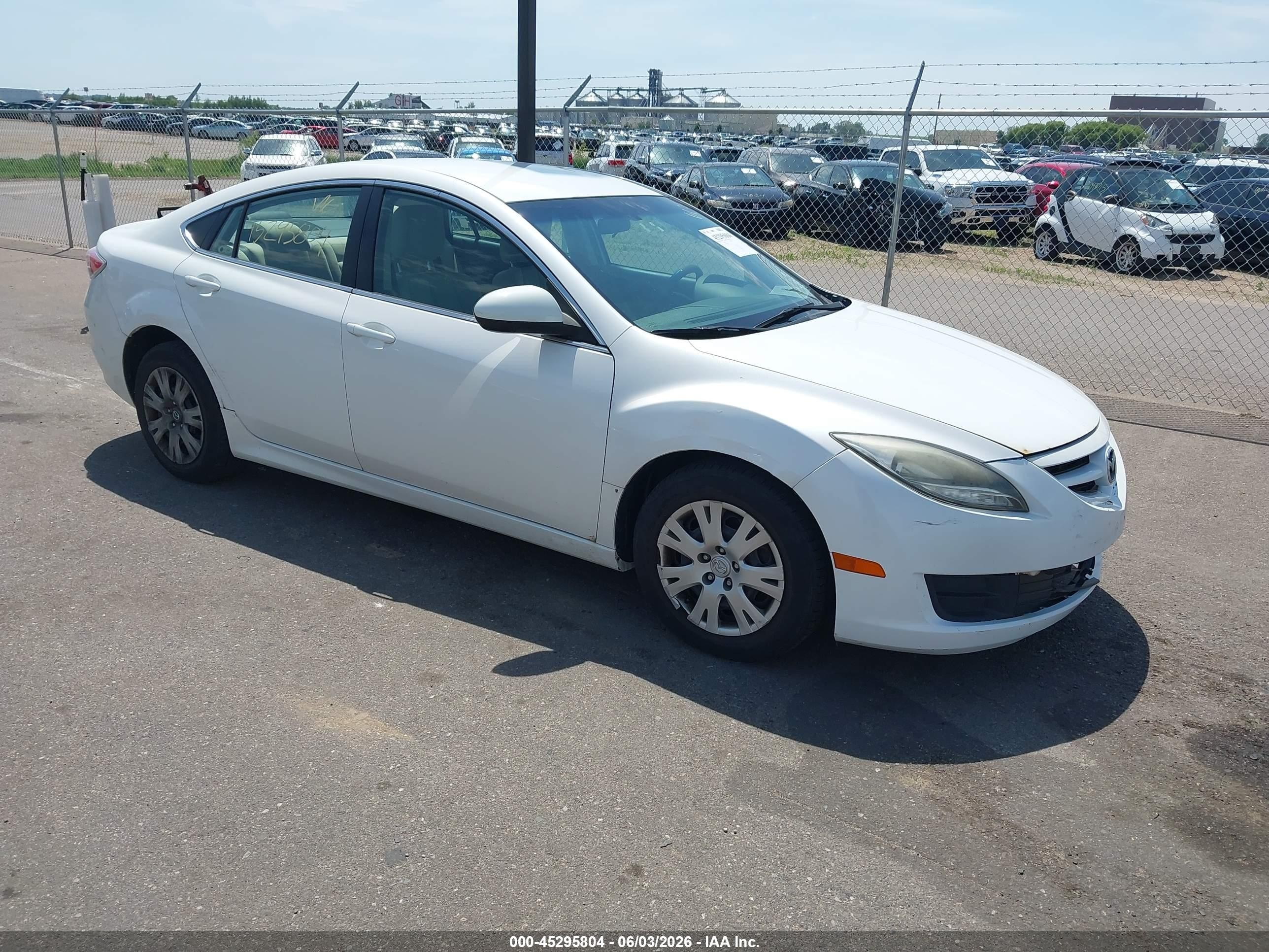 2011 Mazda 6 i Sport, VIN 1YVHZ8BH7B5M18517 — Side