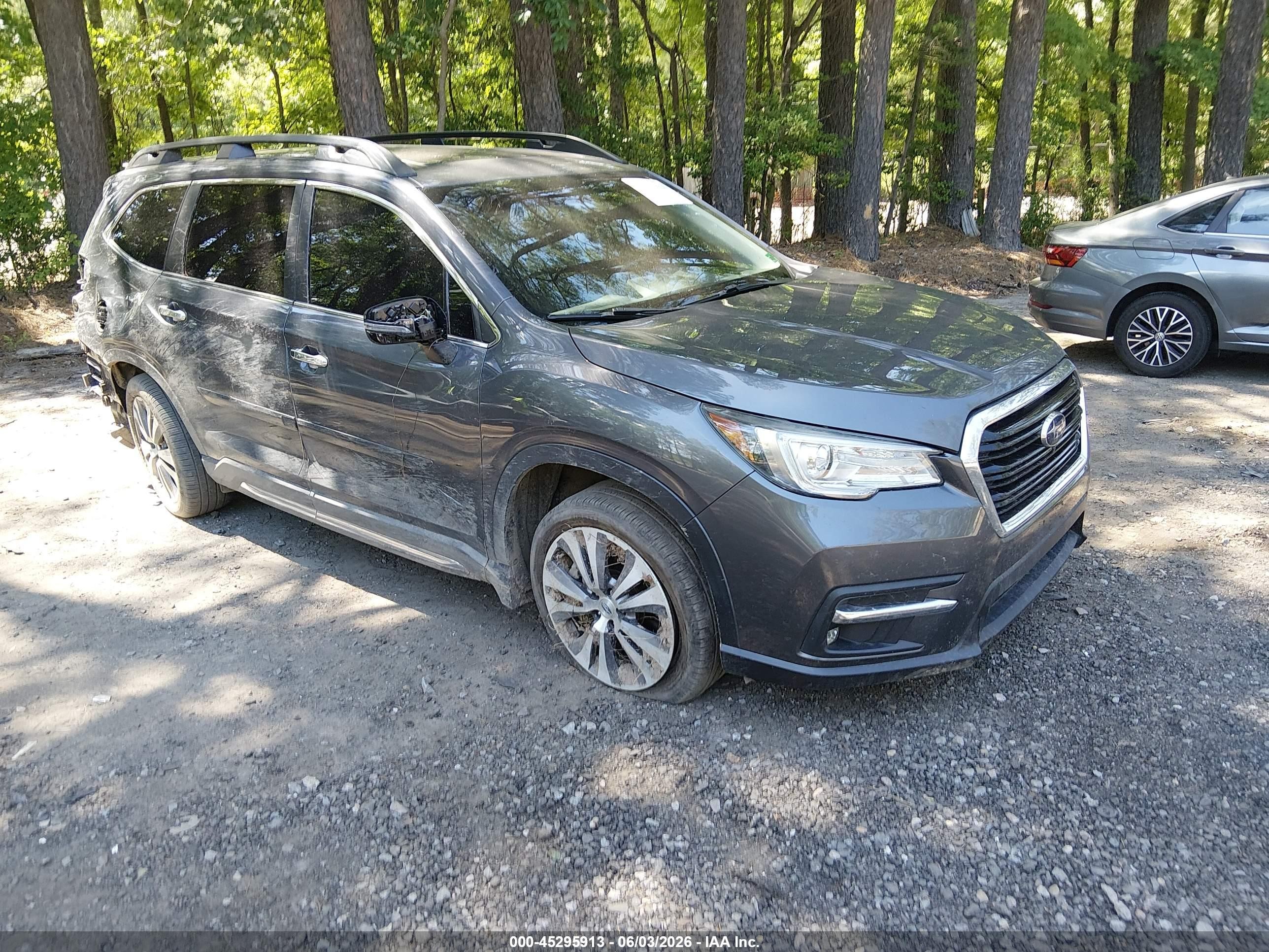2022 Subaru Ascent Touring, VIN 4S4WMARD7N3420642 — Rear end