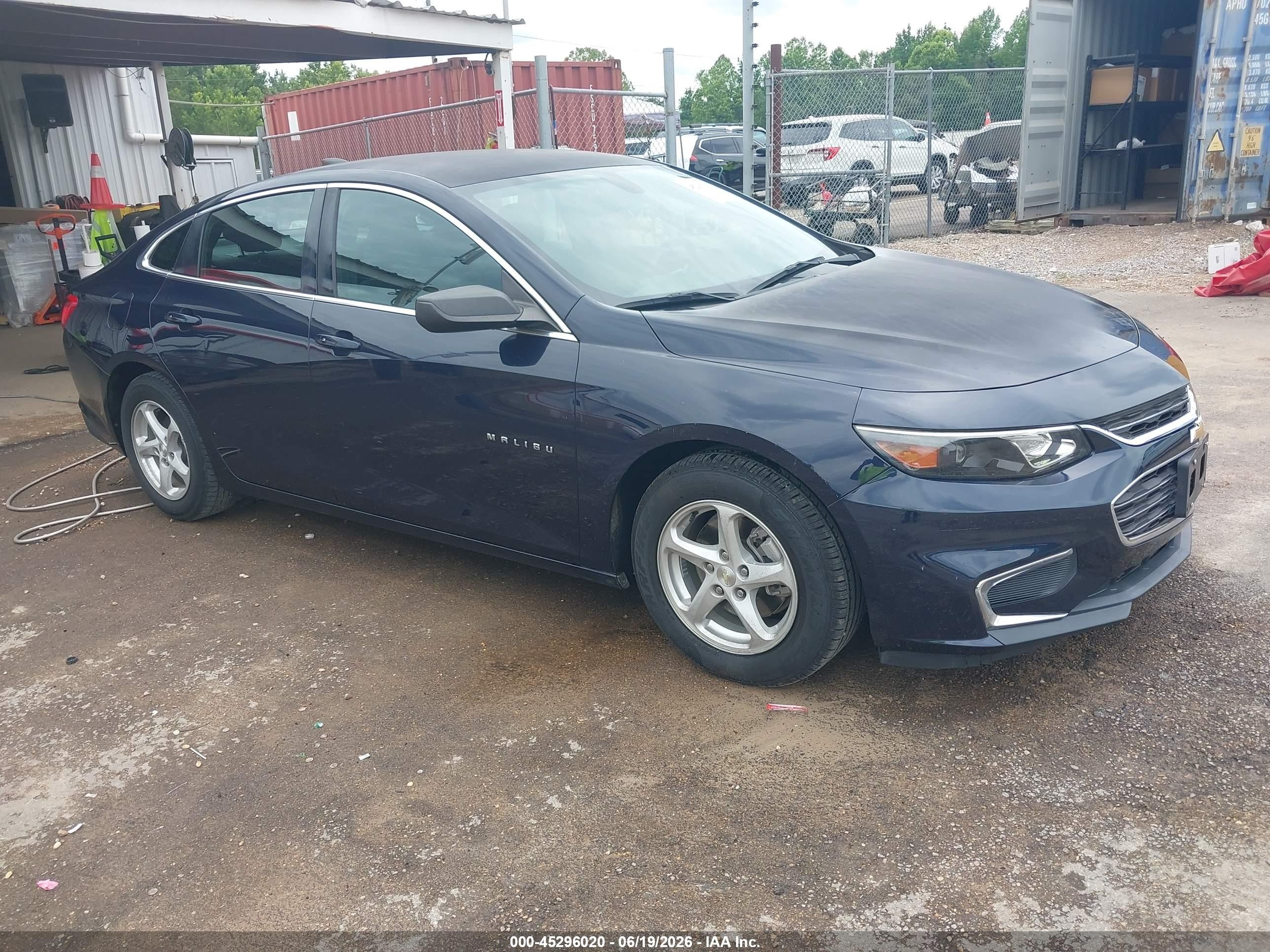 2017 Chevrolet Malibu LS, VIN 1G1ZC5ST4HF261474 — Обычный износ