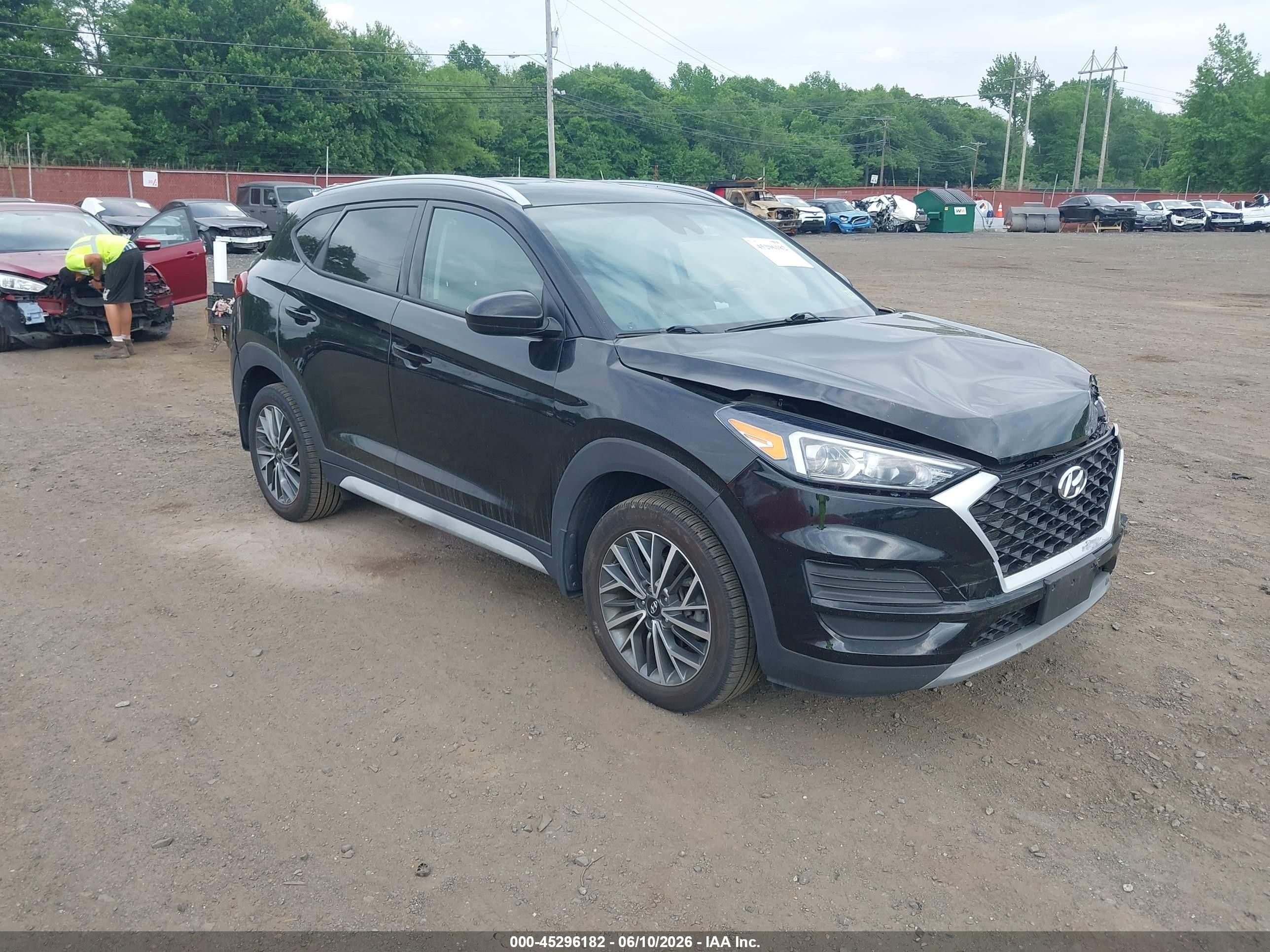 2021 Hyundai Tucson Ultimate, VIN KM8J3CAL2MU324373 — Перед