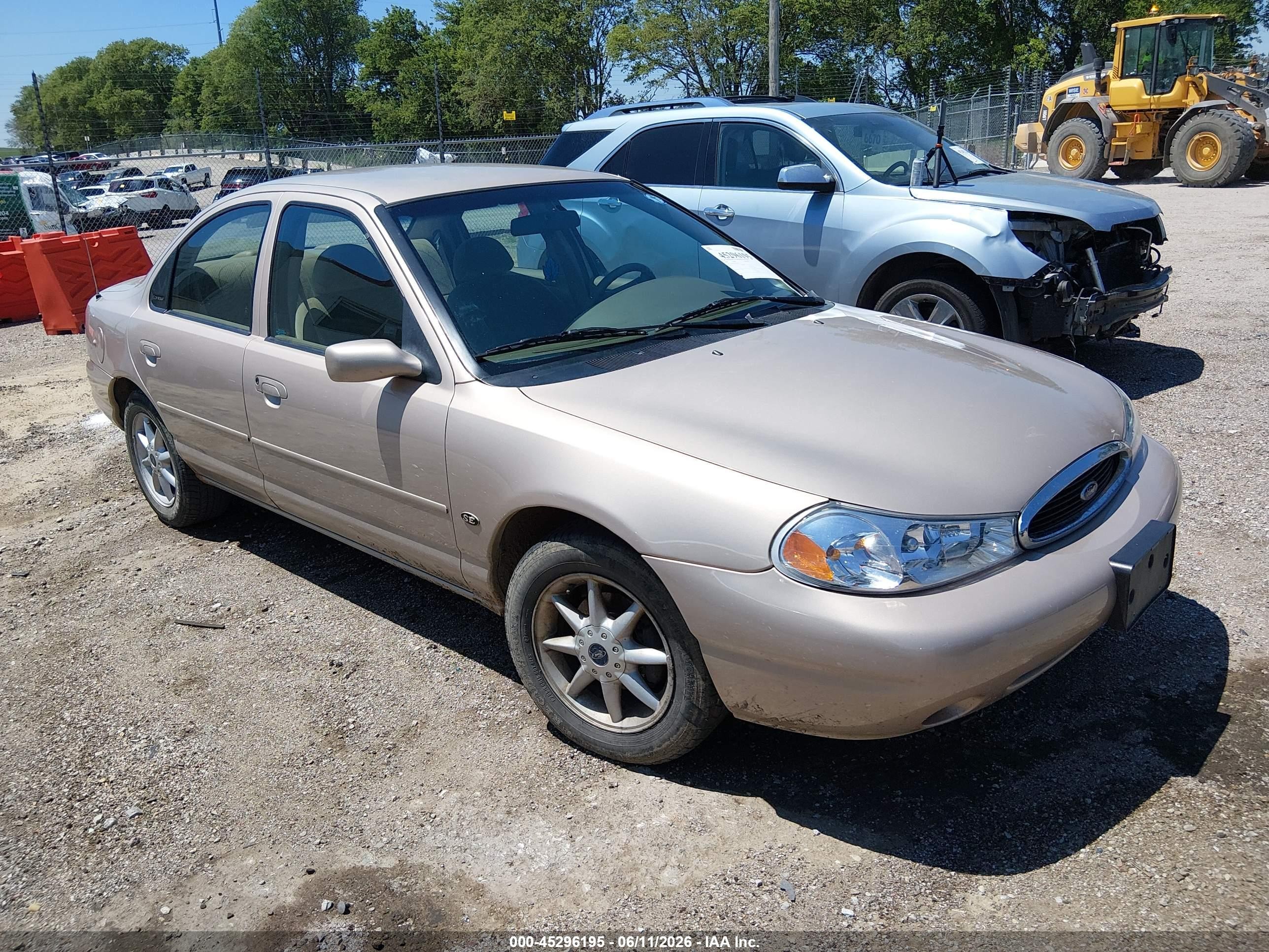 1998 Ford Contour LX, VIN 1FAFP66LXWK304286 — Normal wear