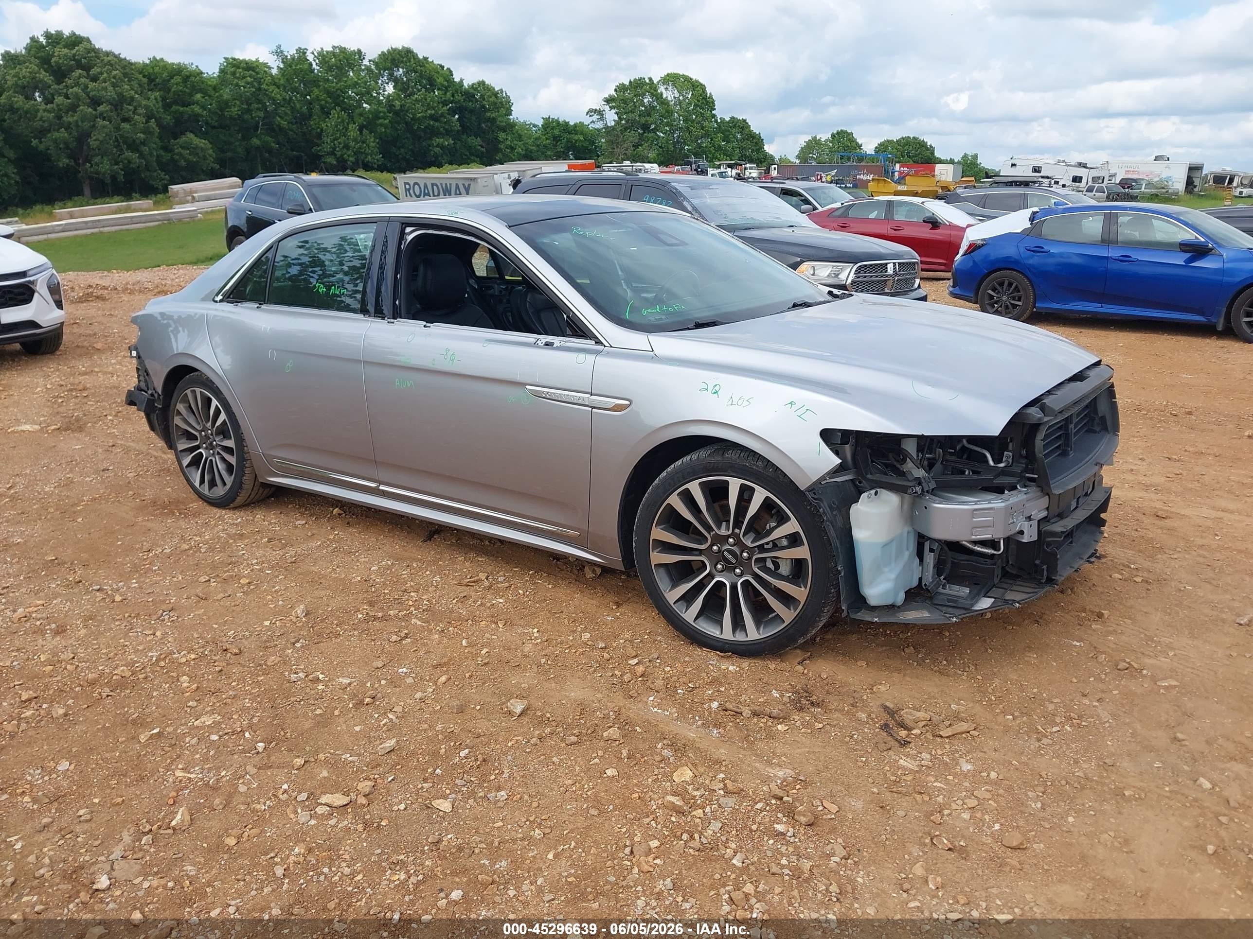2020 Lincoln Continental Standard, VIN 1LN6L9PKXL5605577 — Hail
