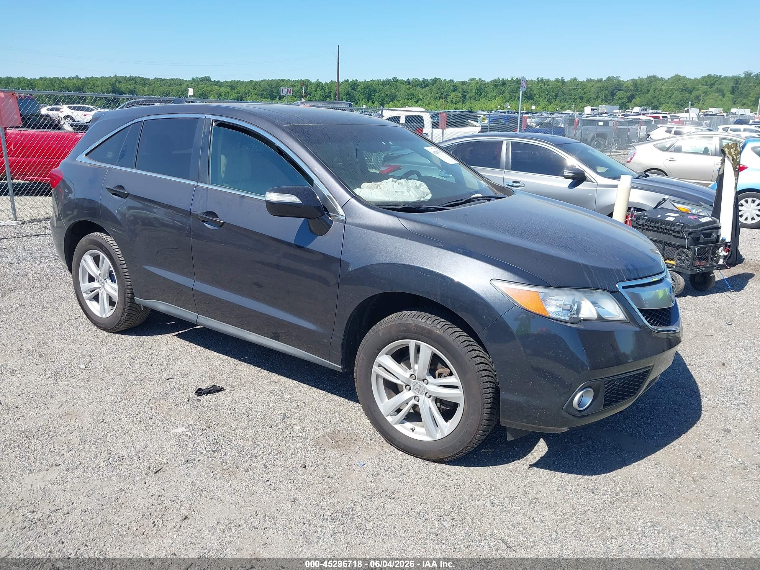 2015 Acura RDX Technology, VIN 5J8TB4H55FL011521 — Front end