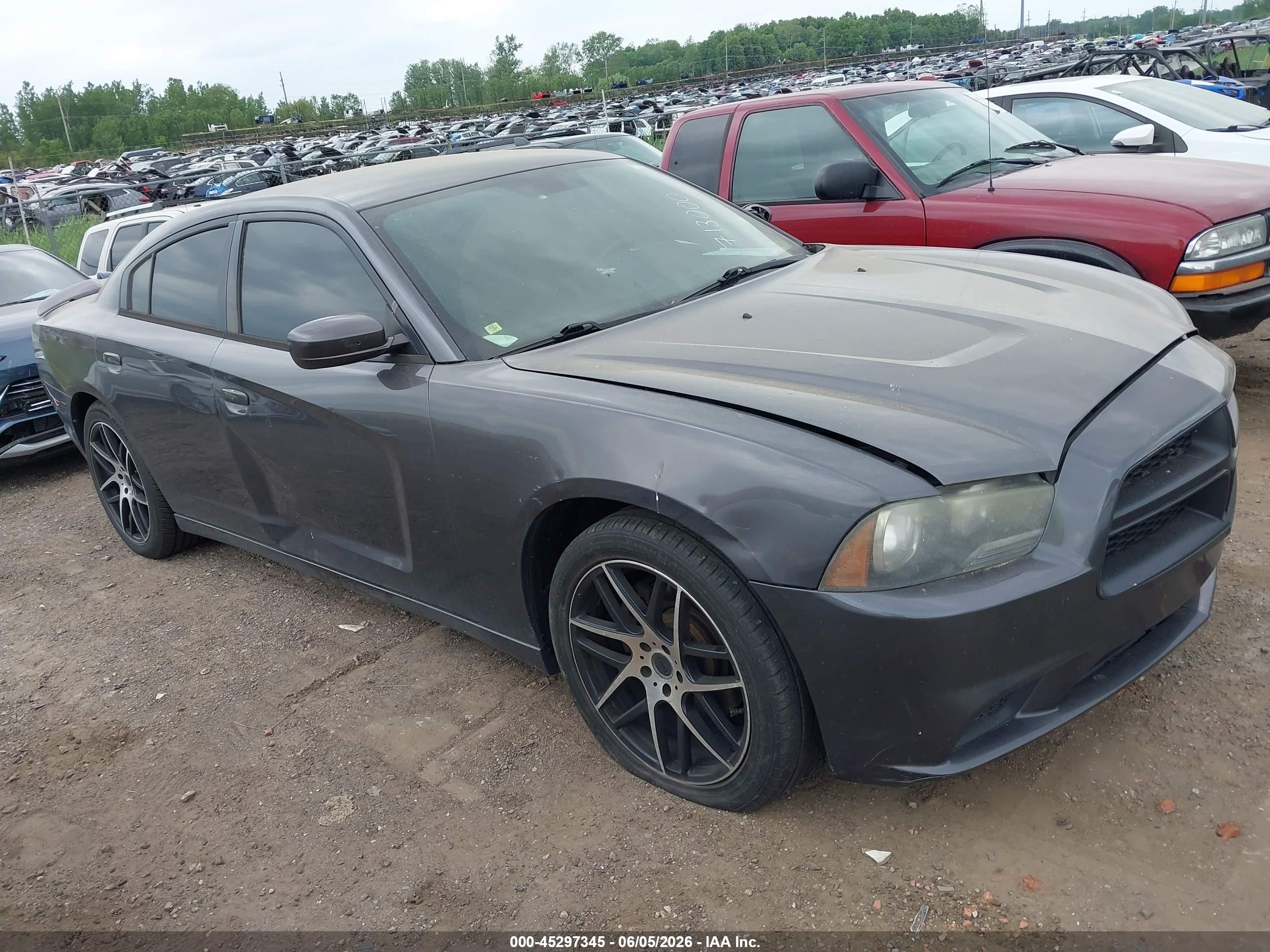 2013 Dodge Charger Police, VIN 2C3CDXAT1DH713000 — Side