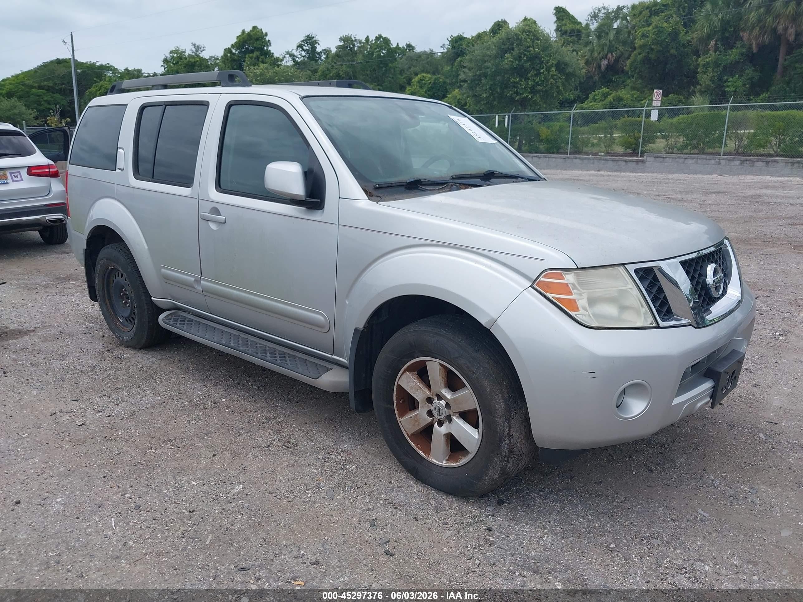 2011 Nissan Pathfinder Silver, VIN 5N1AR1NB1BC632285 — Mechanical