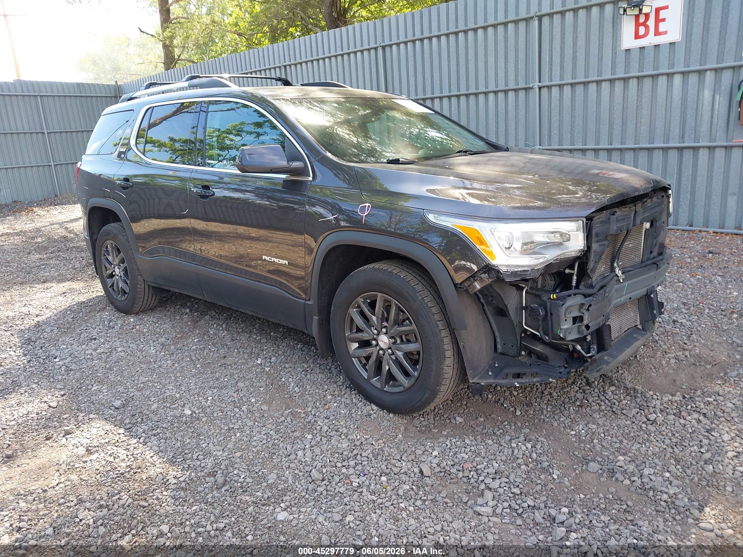 2018 GMC Acadia SLT, VIN 1GKKNULS0JZ150593 — Перед