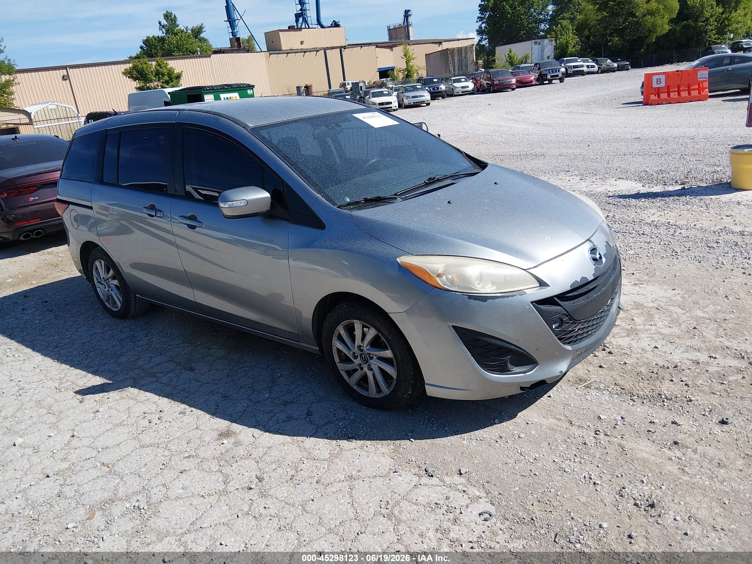 2013 Mazda 5 Sport, VIN JM1CW2BL2D0146310 — Front end