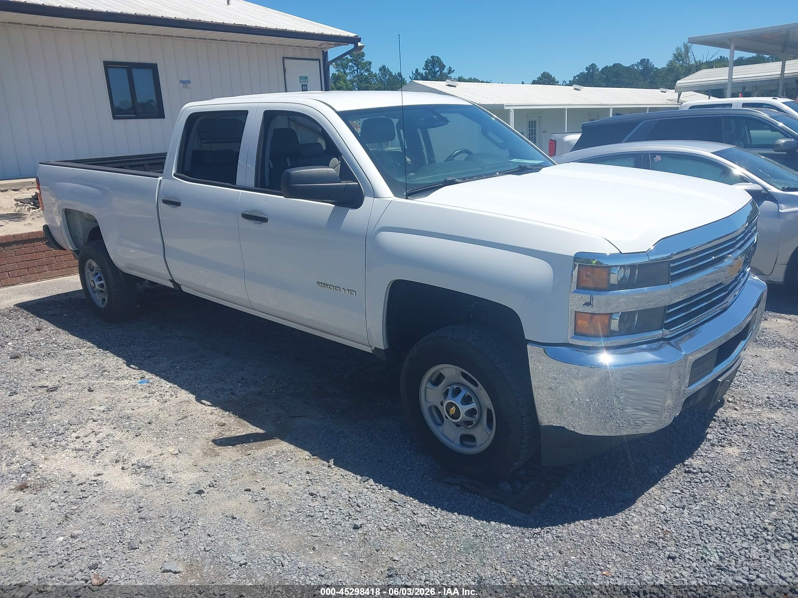 2017 Chevrolet Silverado 2500HD Work Truck, VIN 1GC1CUEG7HF189957 — Обычный износ