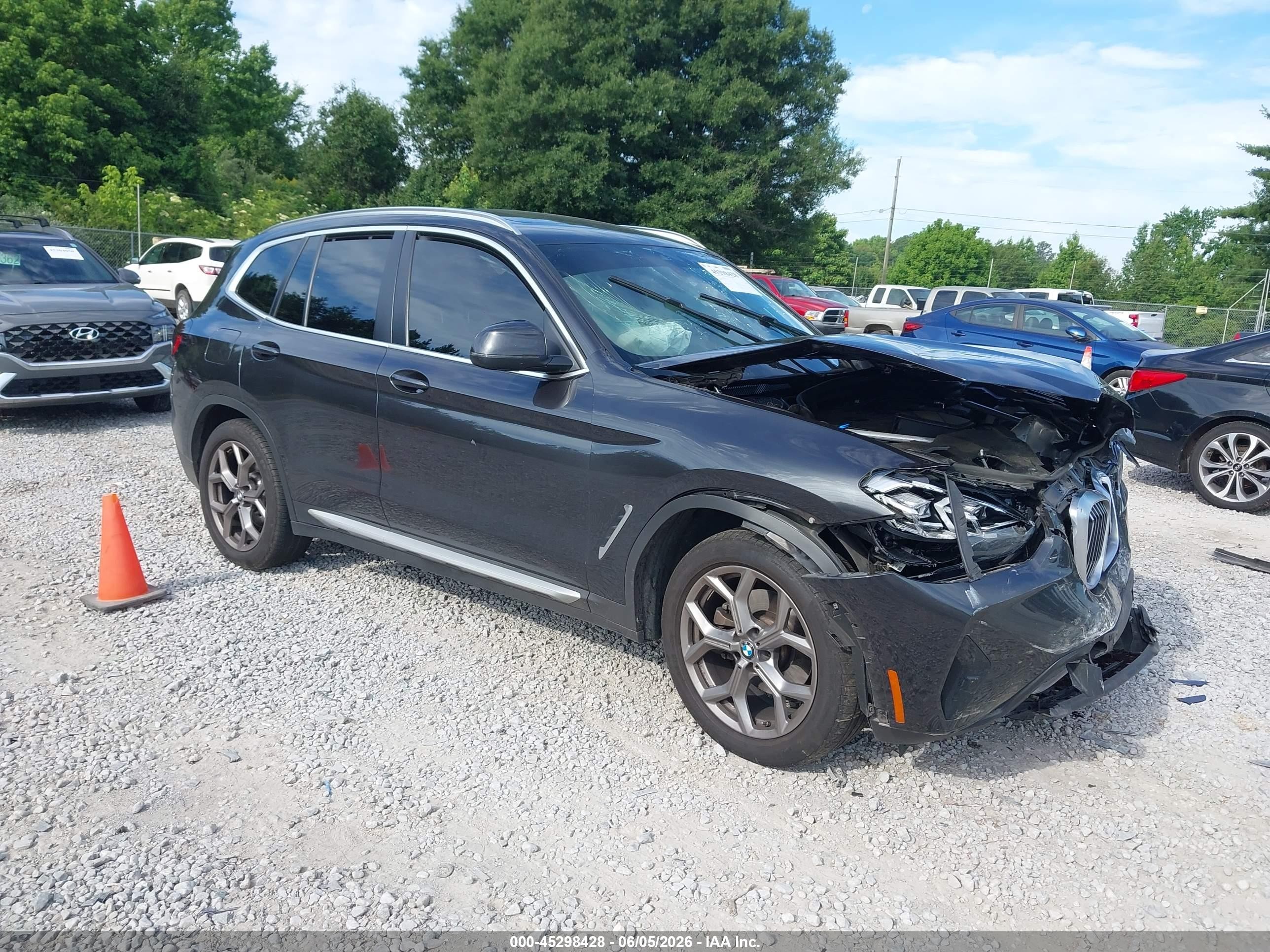 2022 BMW X3 sDrive30i, VIN WBX47DP0XNN157249 — Front end