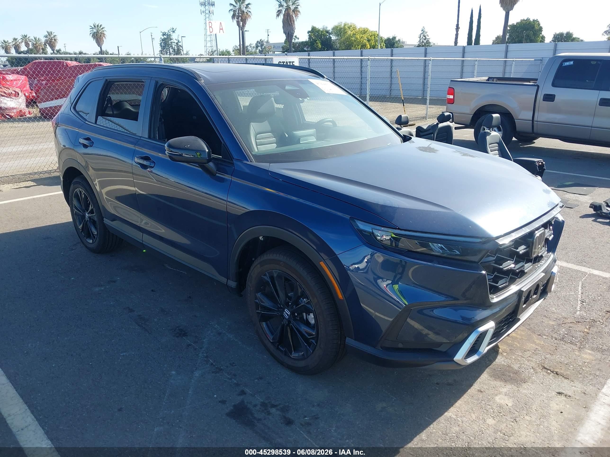 2026 Honda CR-V Sport Touring, VIN 7FARS6H96TE069566 — Electrical