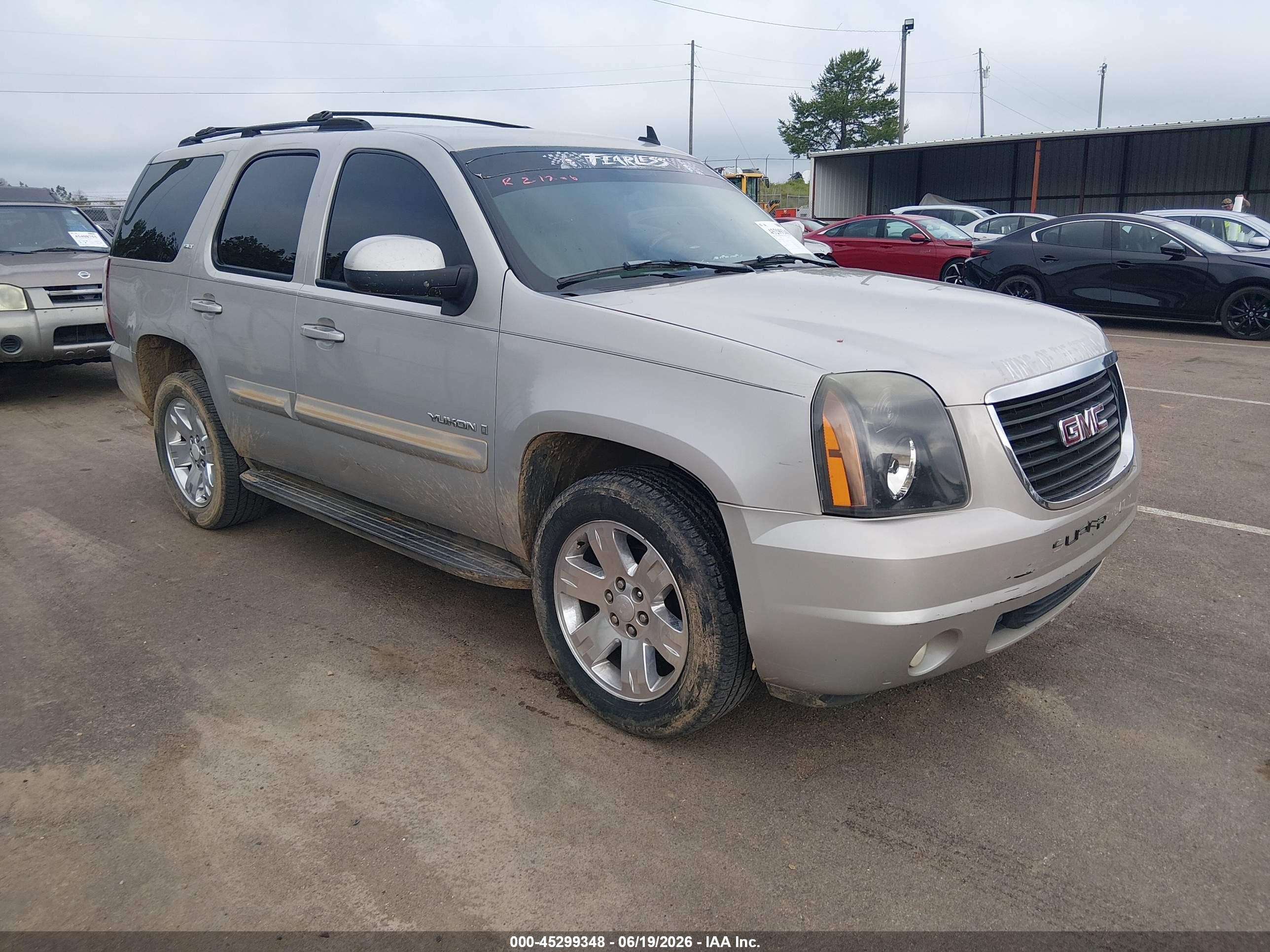 2007 GMC Yukon SLT, VIN 1GKFC13097R322603 — Repossession