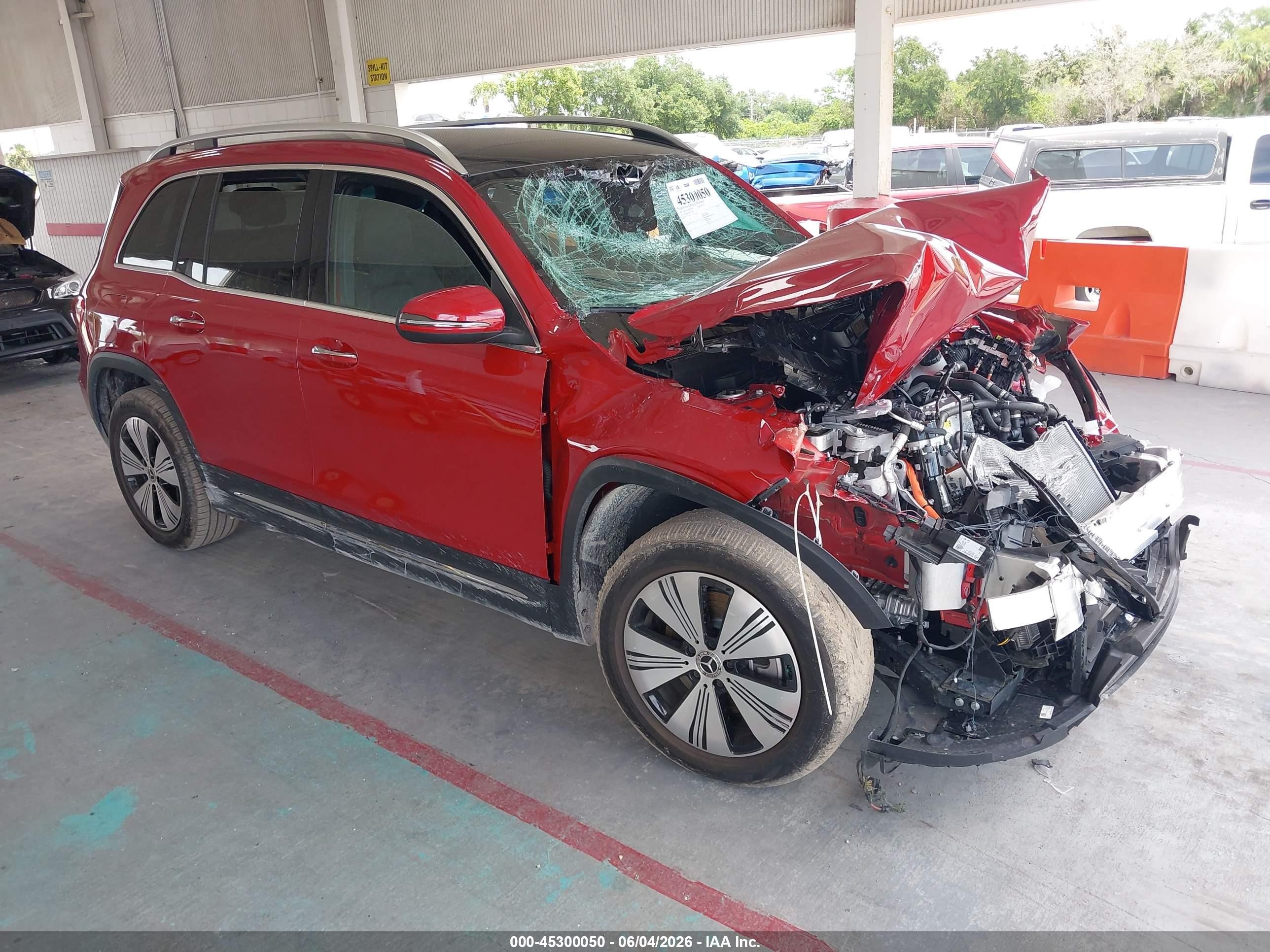 2024 Mercedes-Benz EQB 250+, VIN W1N9M0CB5RN088187 — Front end