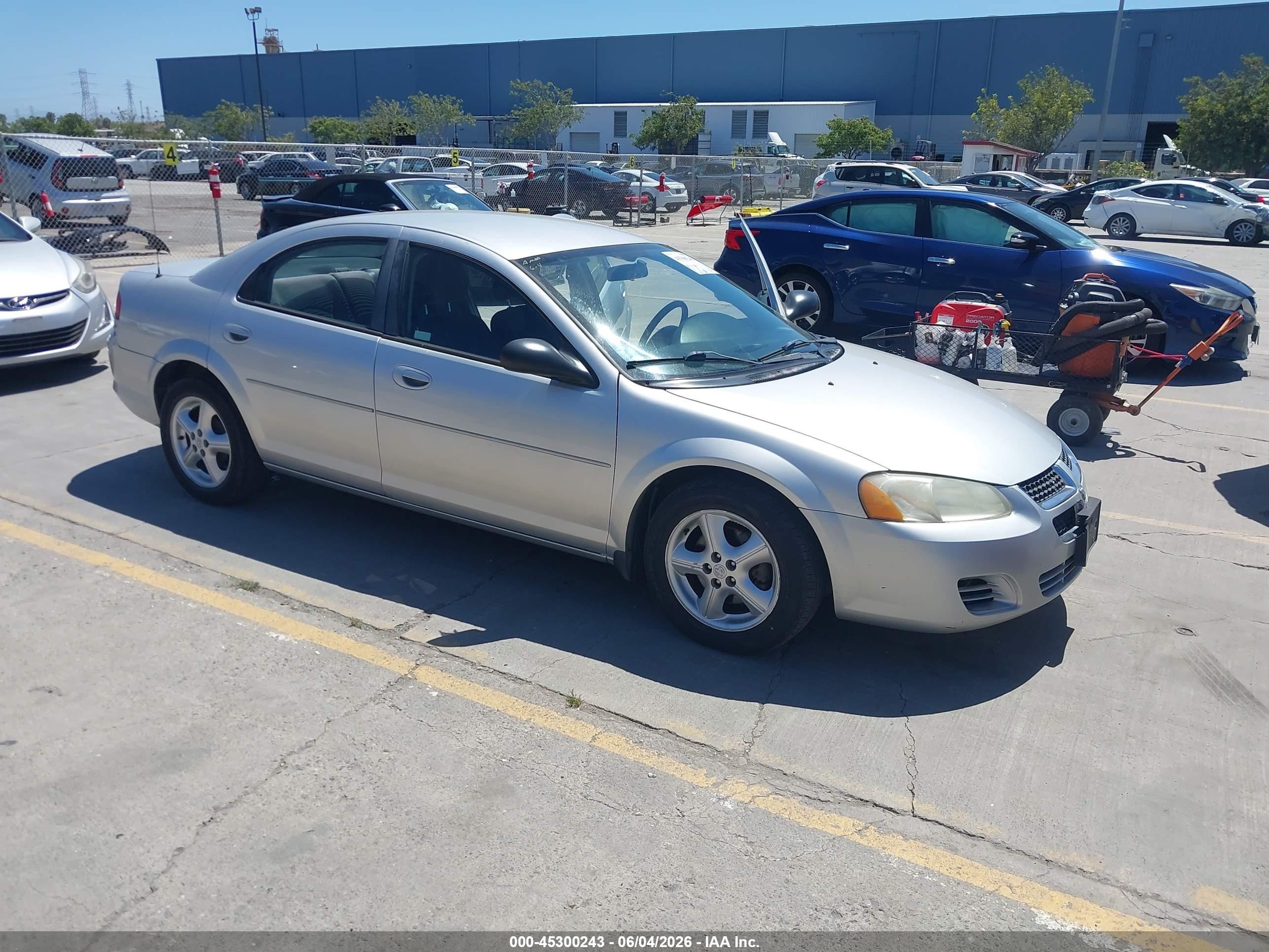 2006 Dodge Stratus SXT, VIN 1B3EL46X16N155856 — Rear end