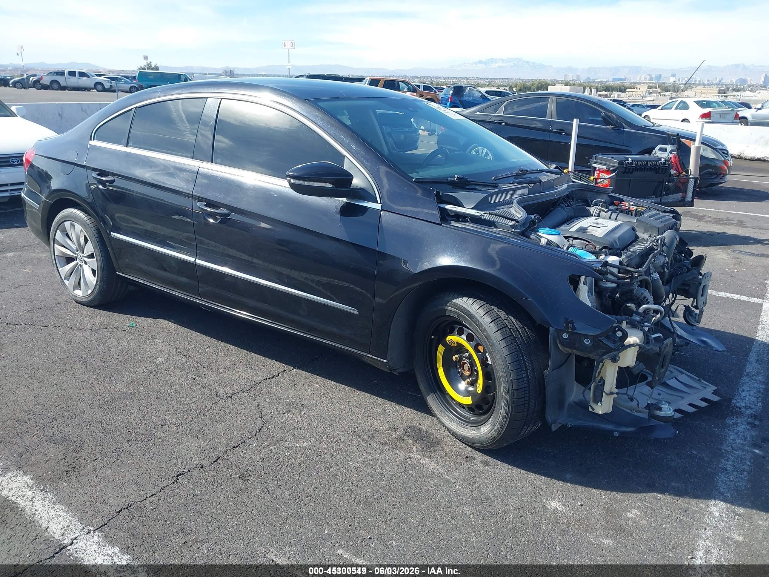 2012 Volkswagen CC Sport, VIN WVWMN7ANXCE509526 — Front end