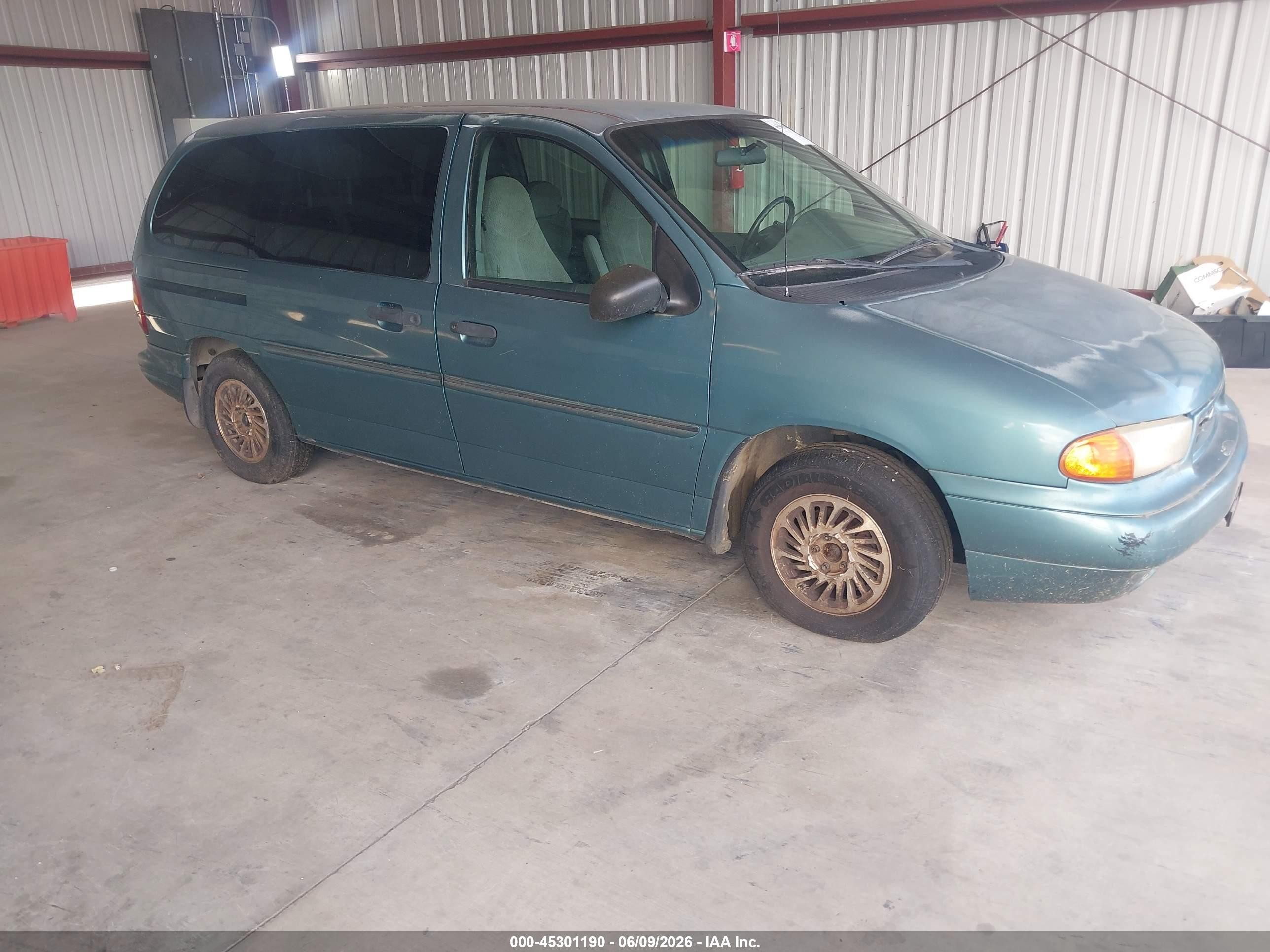1998 Ford Windstar LX, VIN 2FMZA5140WBE10965 — Normal wear